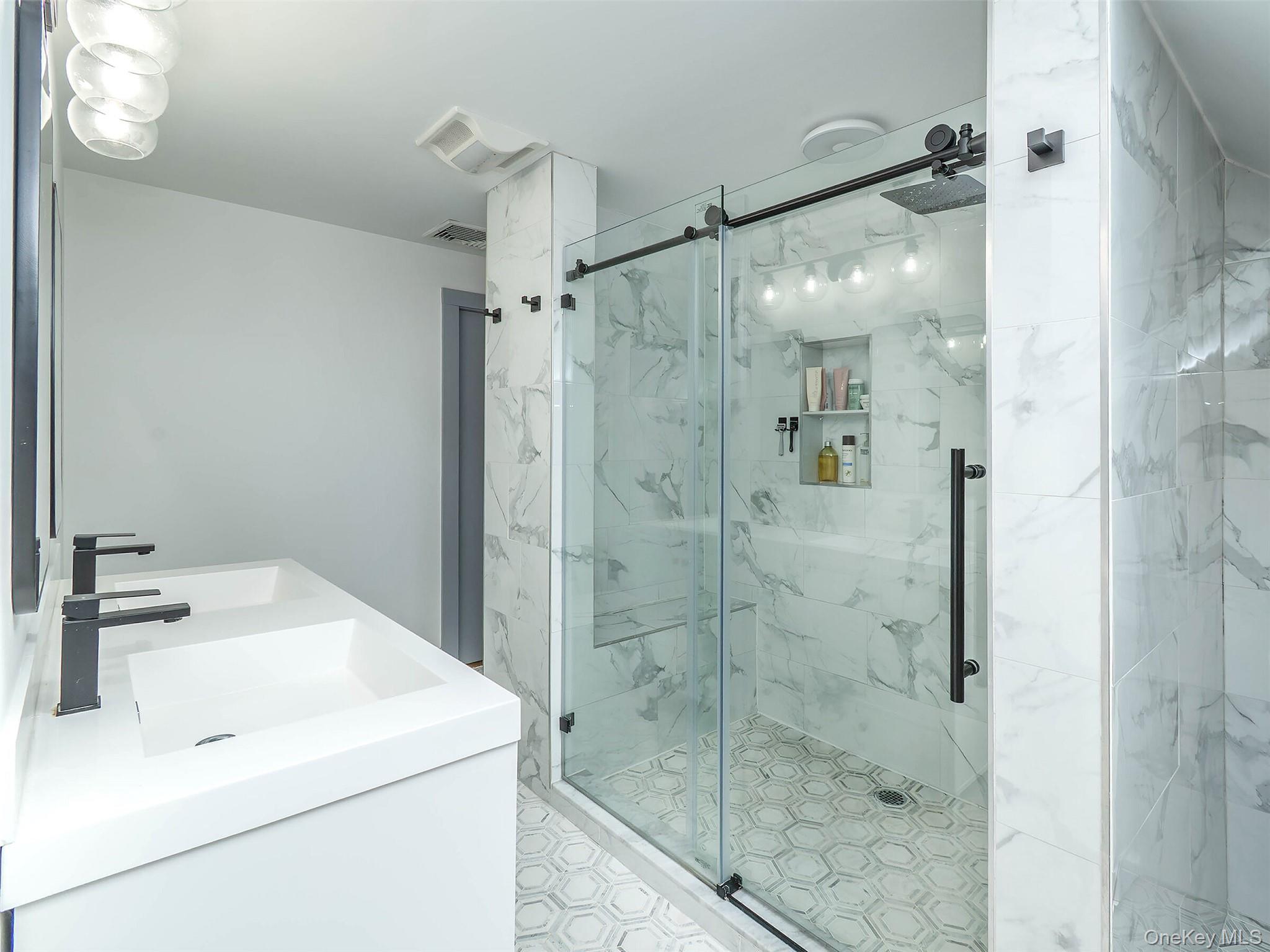 Single Family Highland Nassau County, NY 11542, MLS-913197-19