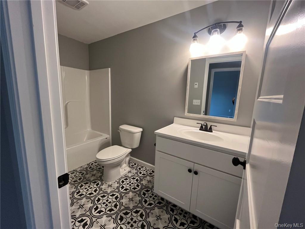 Single Family Neversink  Orange County, NY 12771, MLS-913214-23