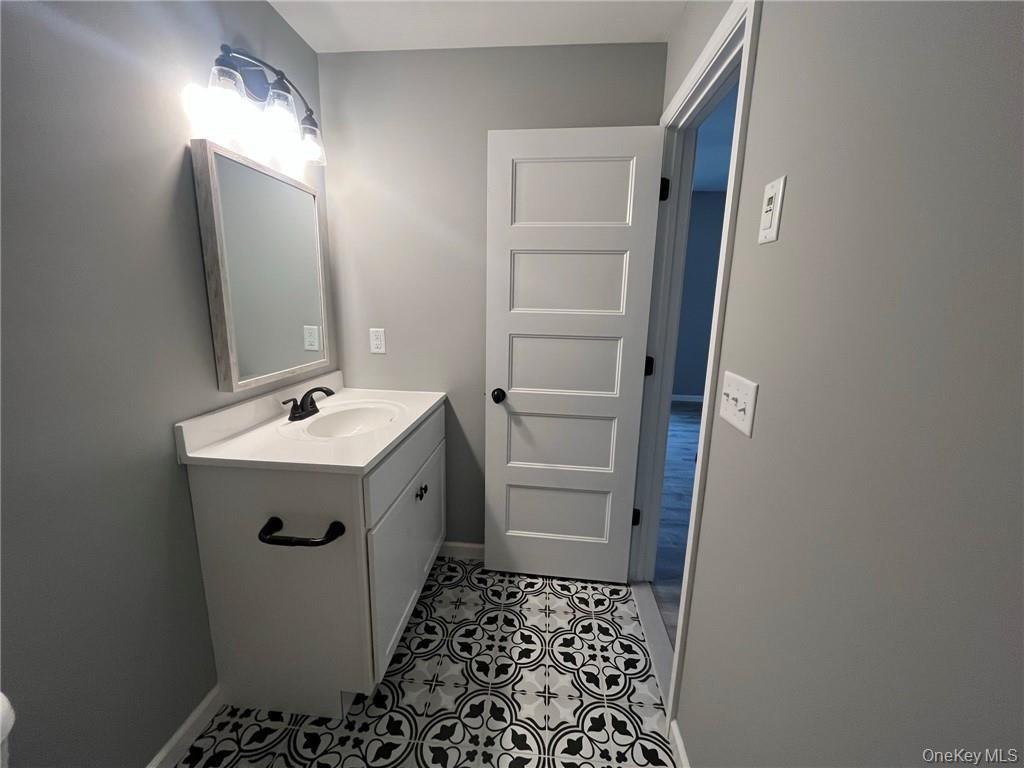 Single Family Neversink  Orange County, NY 12771, MLS-913214-24