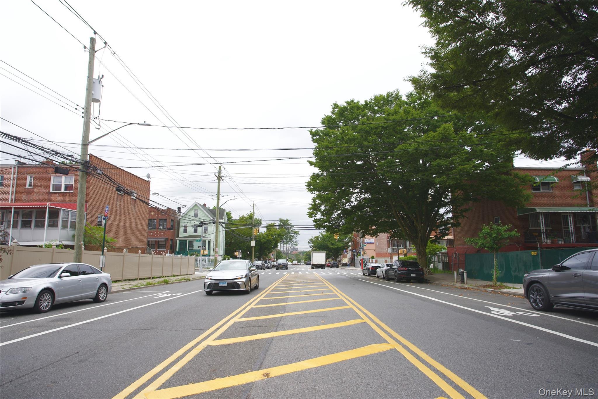 Single Family Bronxwood Bronx, NY 10469, MLS-913219-9