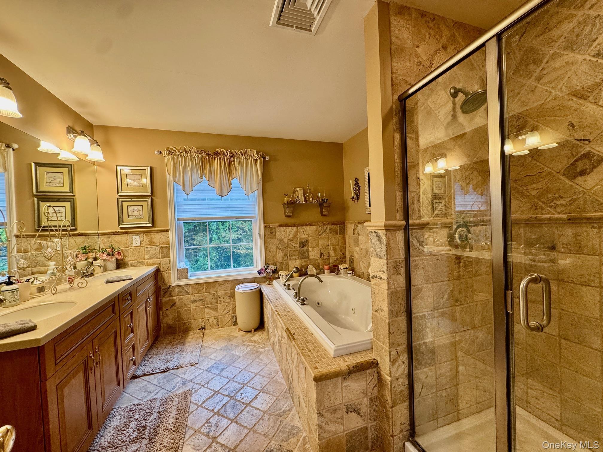 Single Family Perri Dutchess County, NY 12564, MLS-913272-18