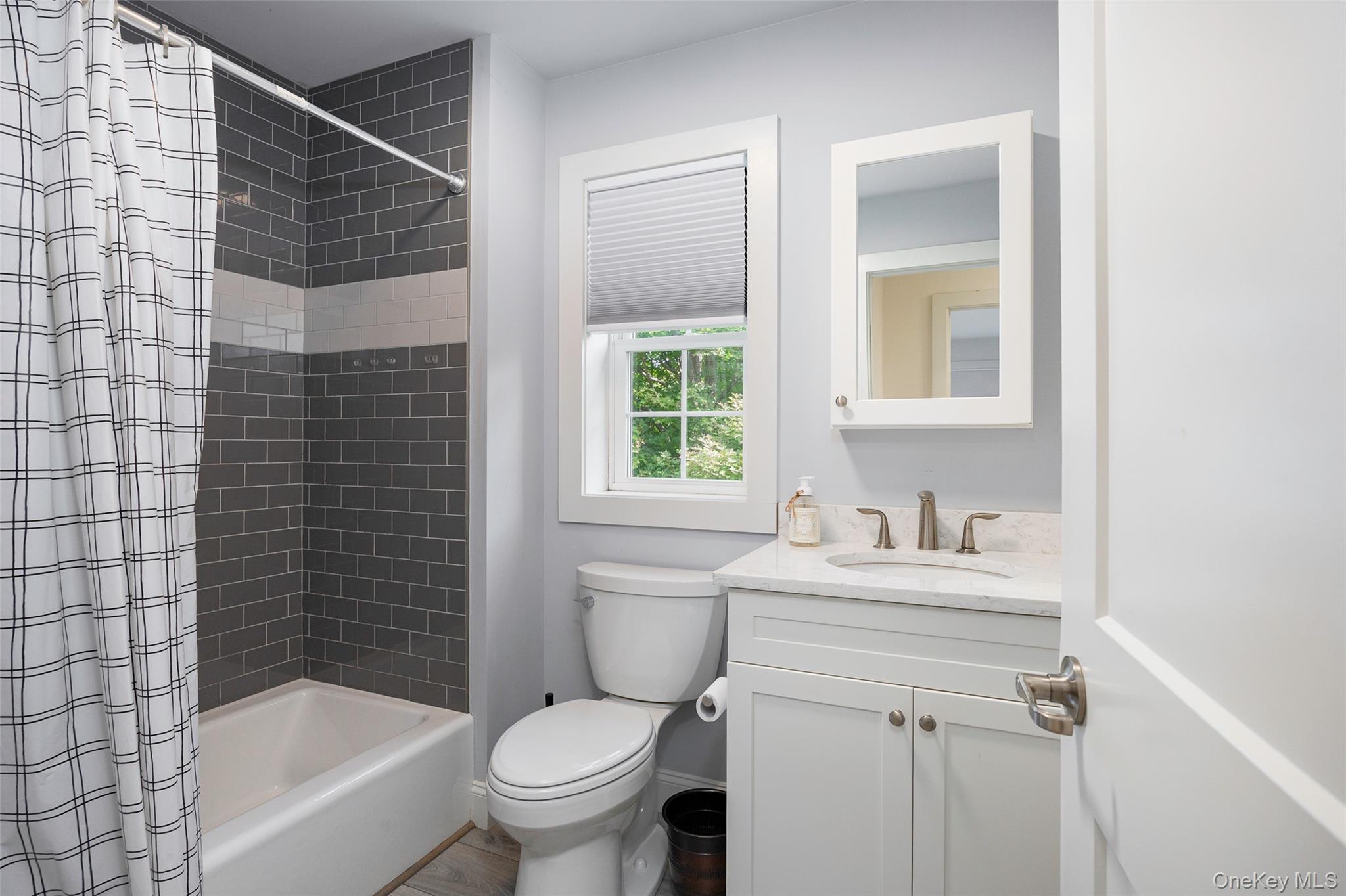 Single Family Ohioville Ulster County, NY 12561, MLS-913282-17