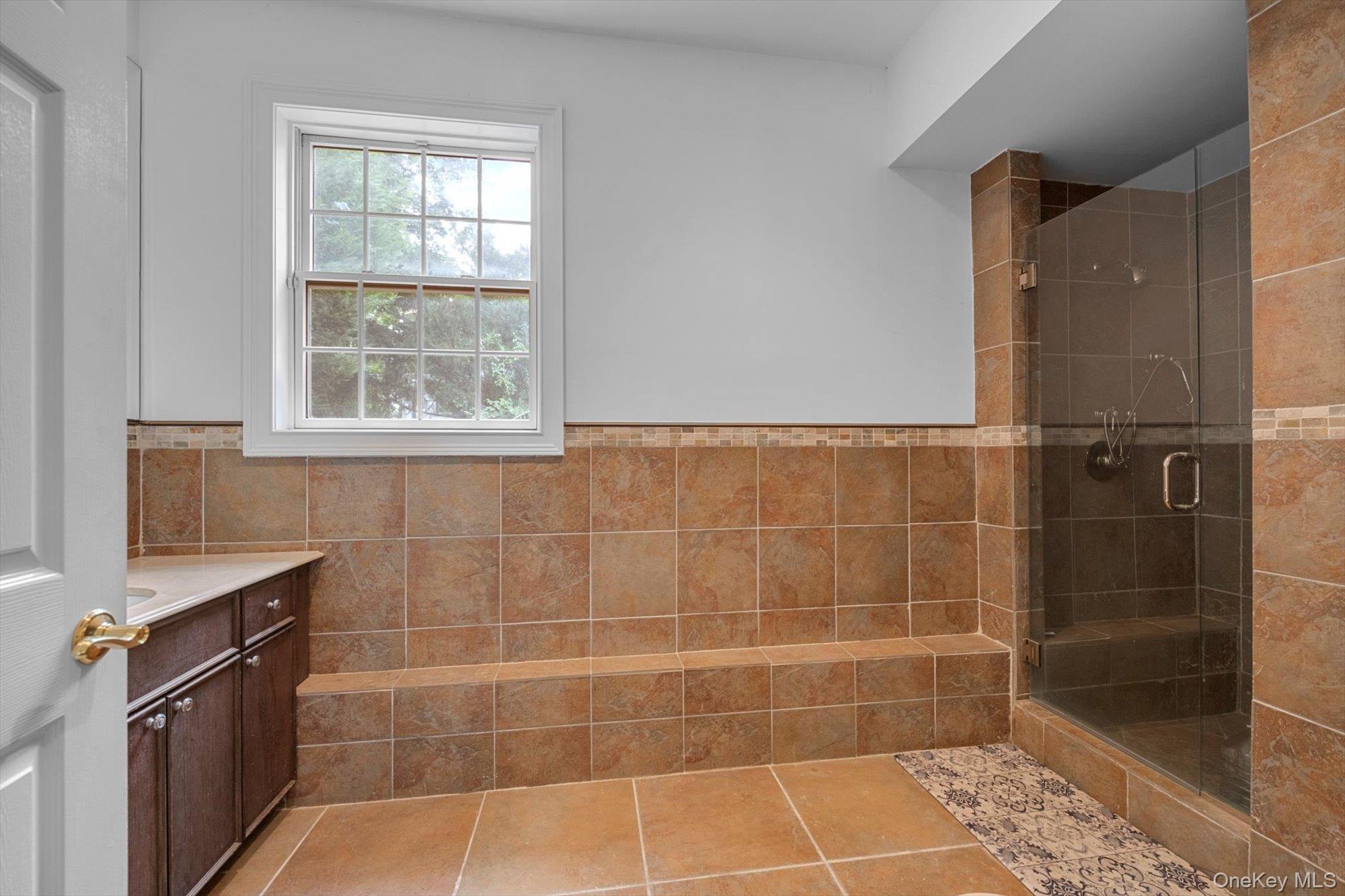 Single Family Arleigh Nassau County, NY 11021, MLS-913298-30