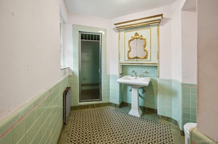 Single Family 168  Queens, NY 11358, MLS-913300-31