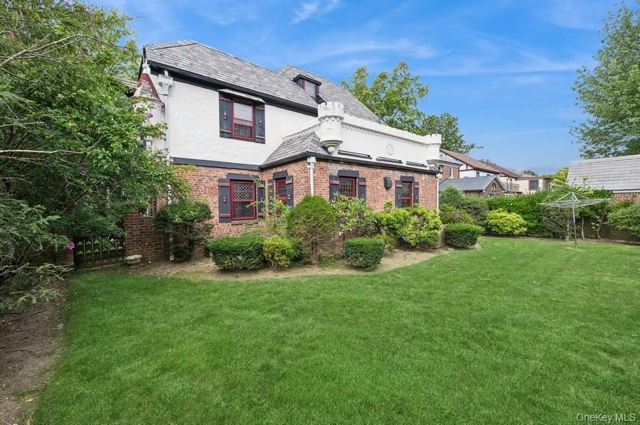 Single Family 168  Queens, NY 11358, MLS-913300-6