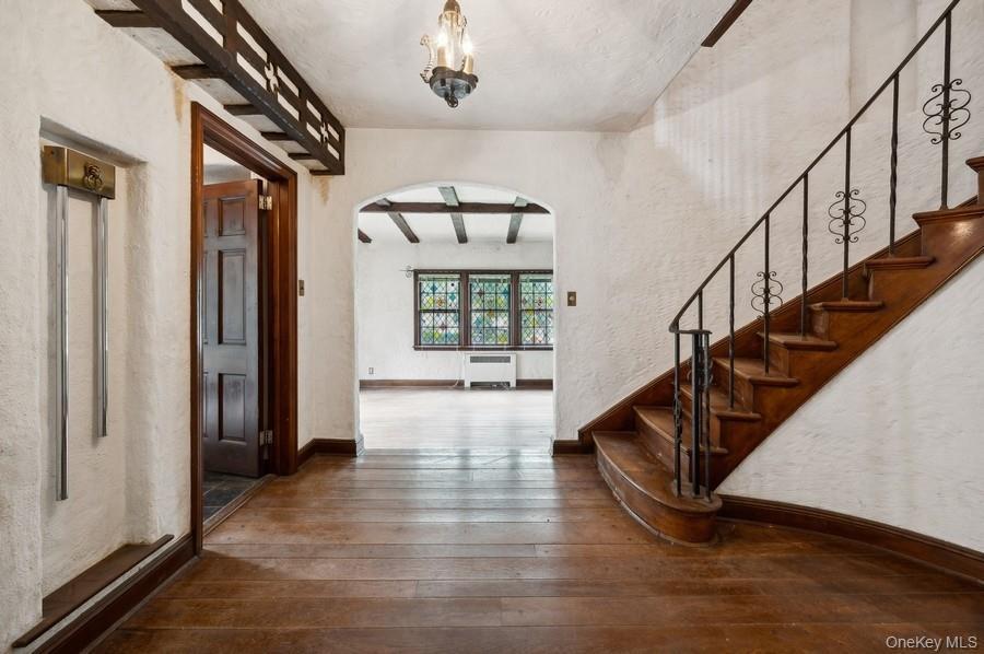 Single Family 168  Queens, NY 11358, MLS-913300-8