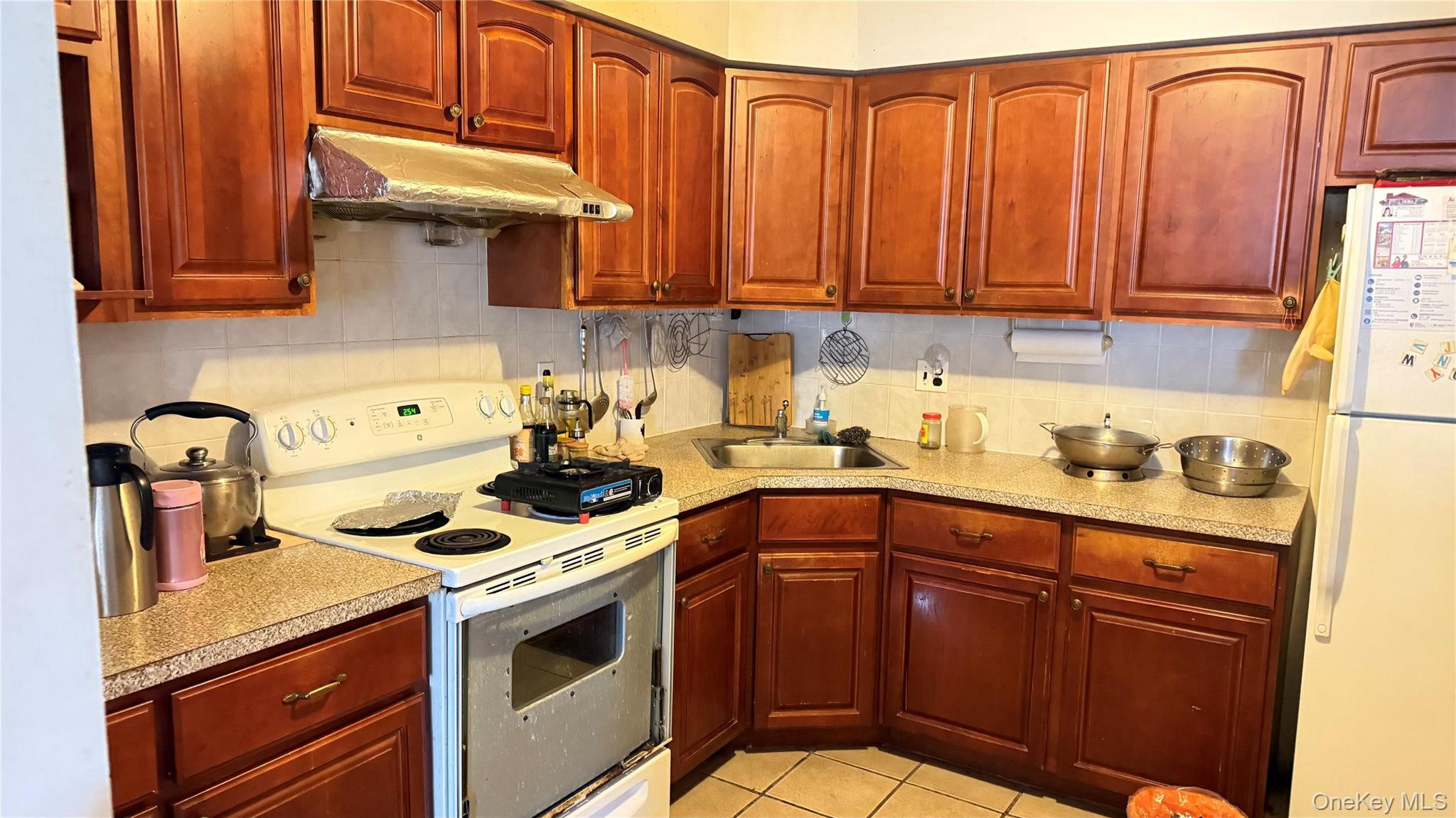 Single Family 43rd Queens, NY 11373, MLS-913301-10