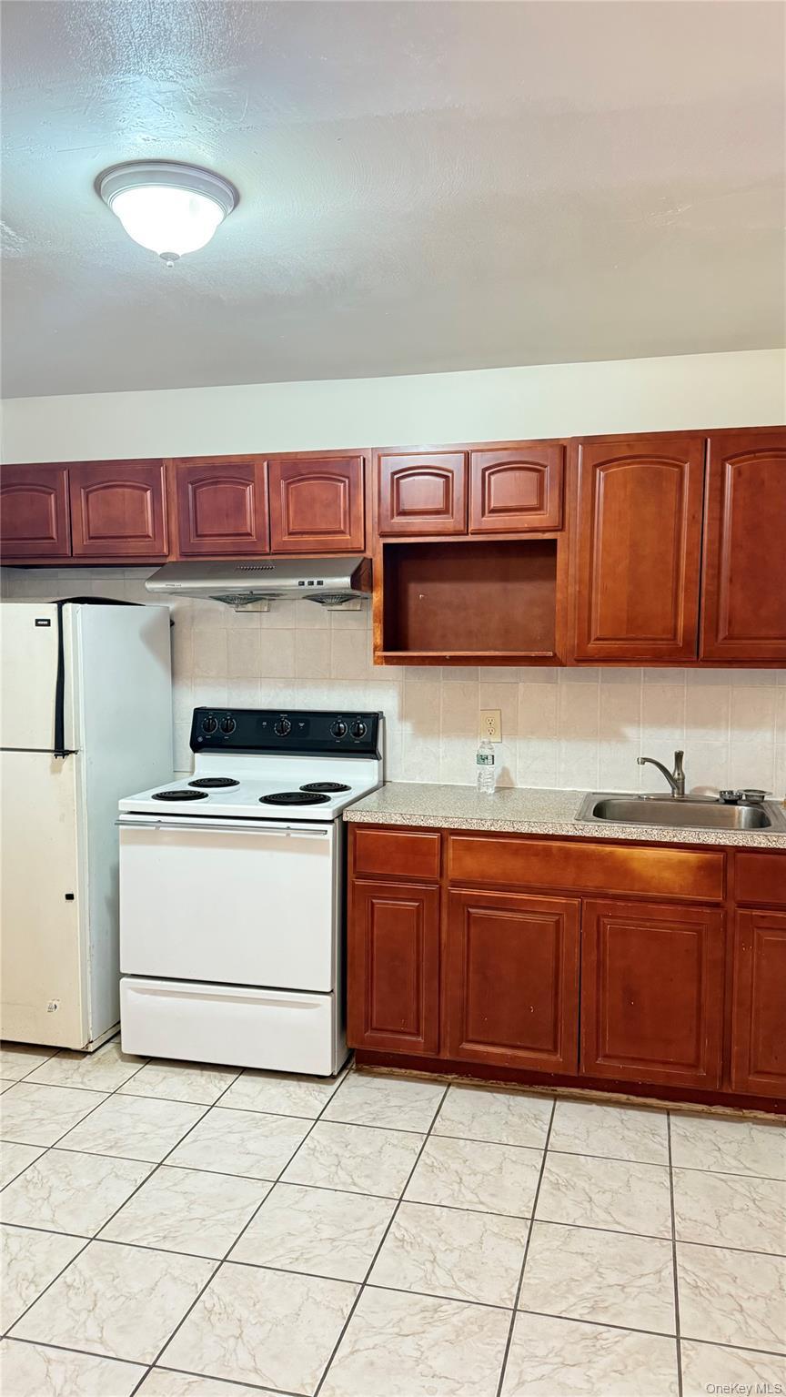 Single Family 43rd Queens, NY 11373, MLS-913301-2