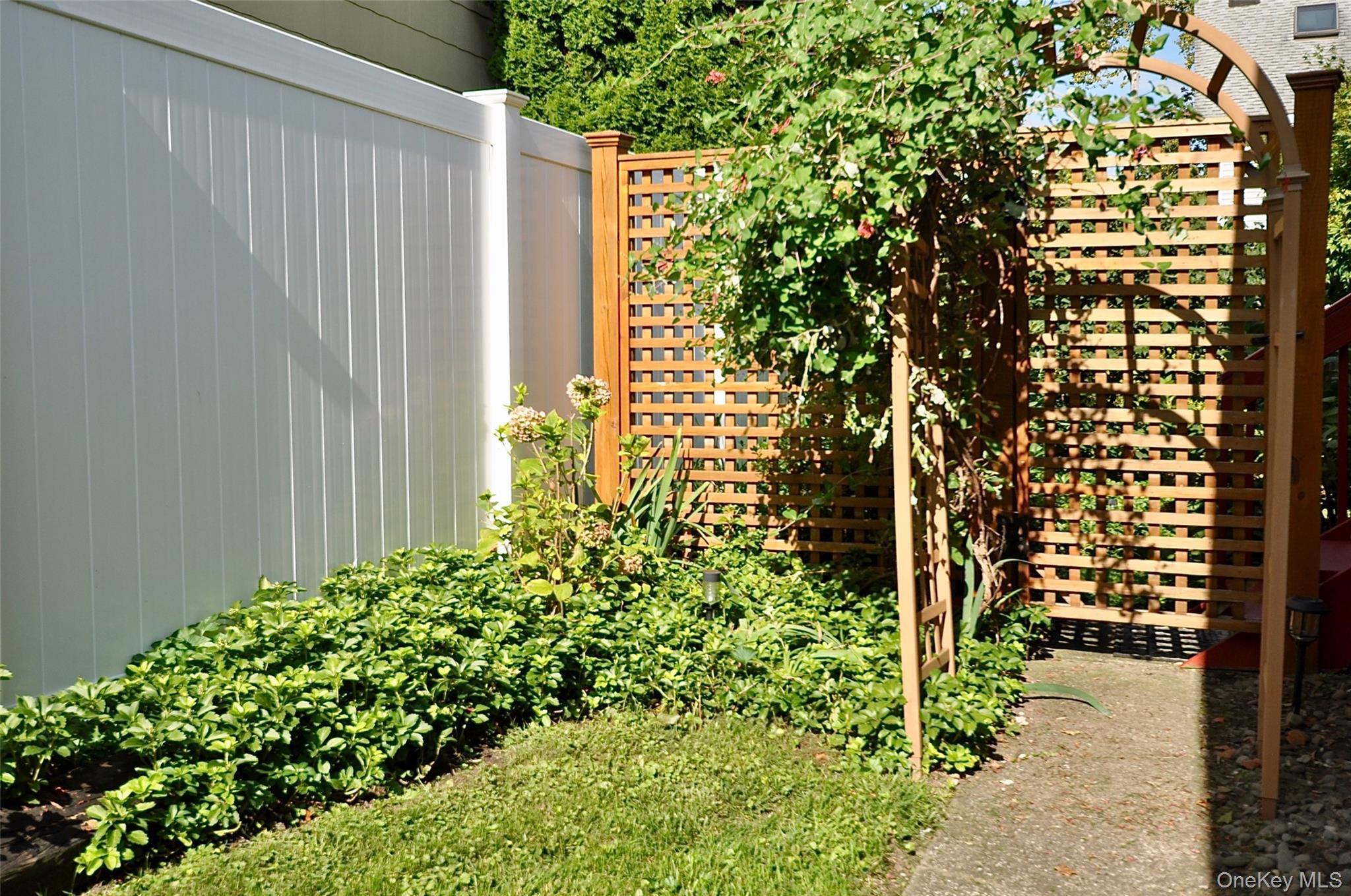 Single Family River Orange County, NY 12520, MLS-913304-24