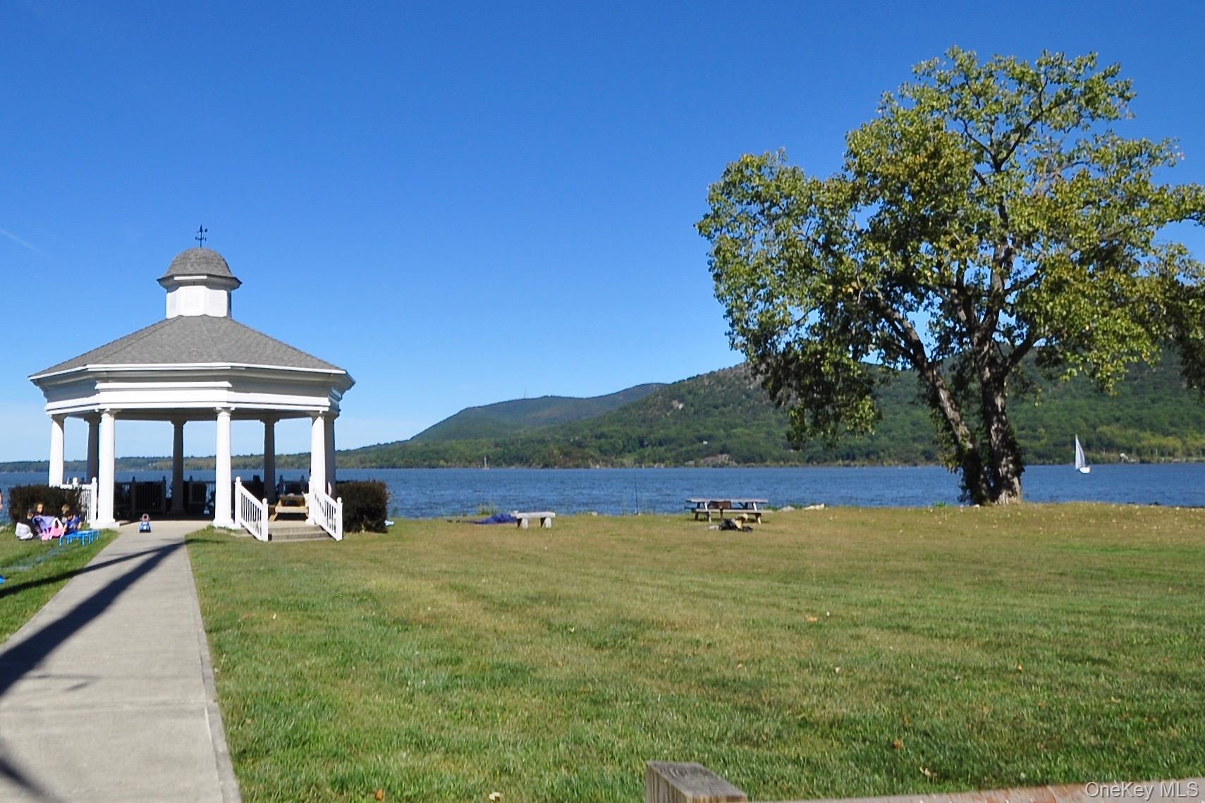 Single Family River Orange County, NY 12520, MLS-913304-40