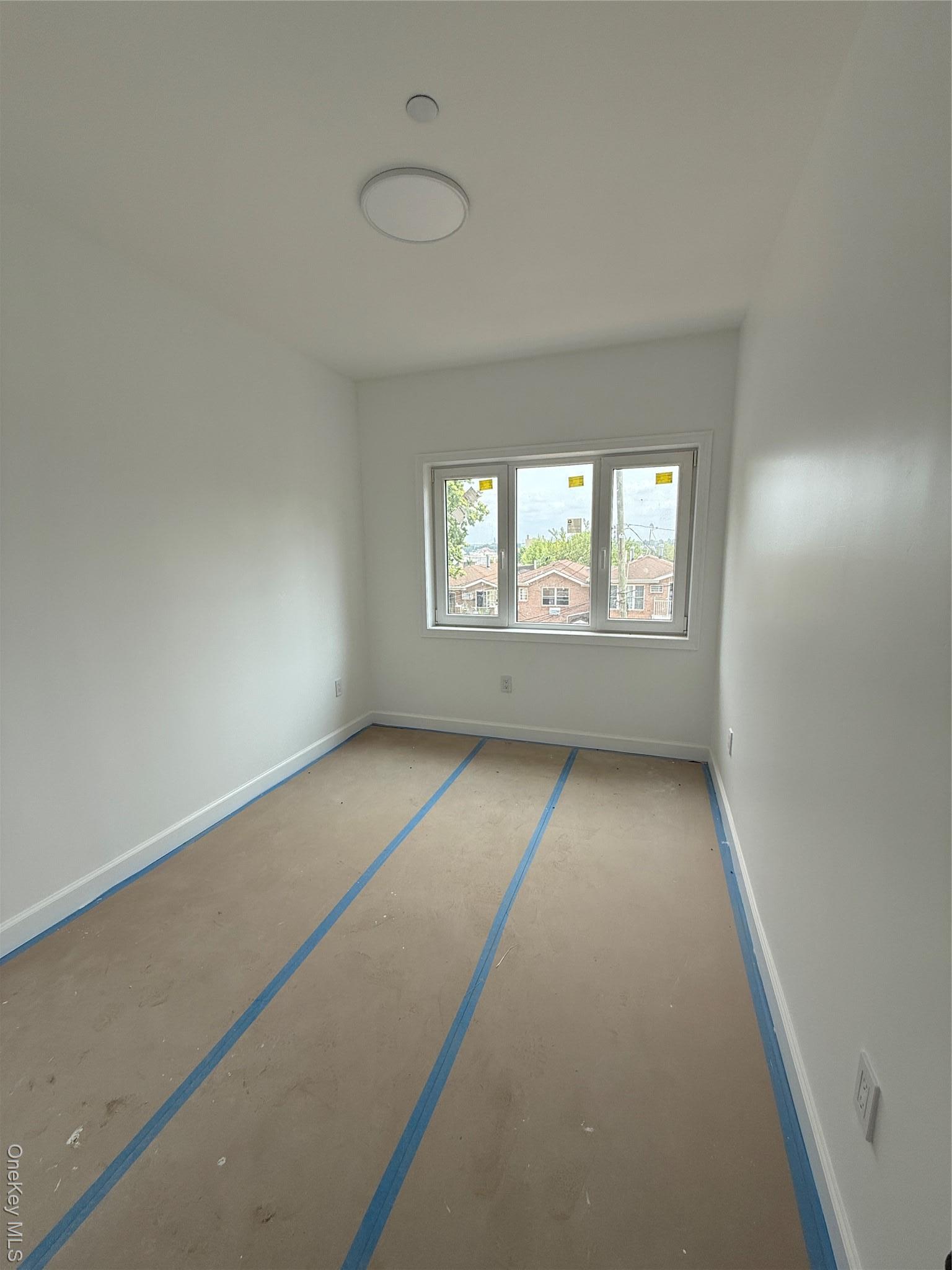 Single Family 125th  Queens, NY 11356, MLS-913322-12