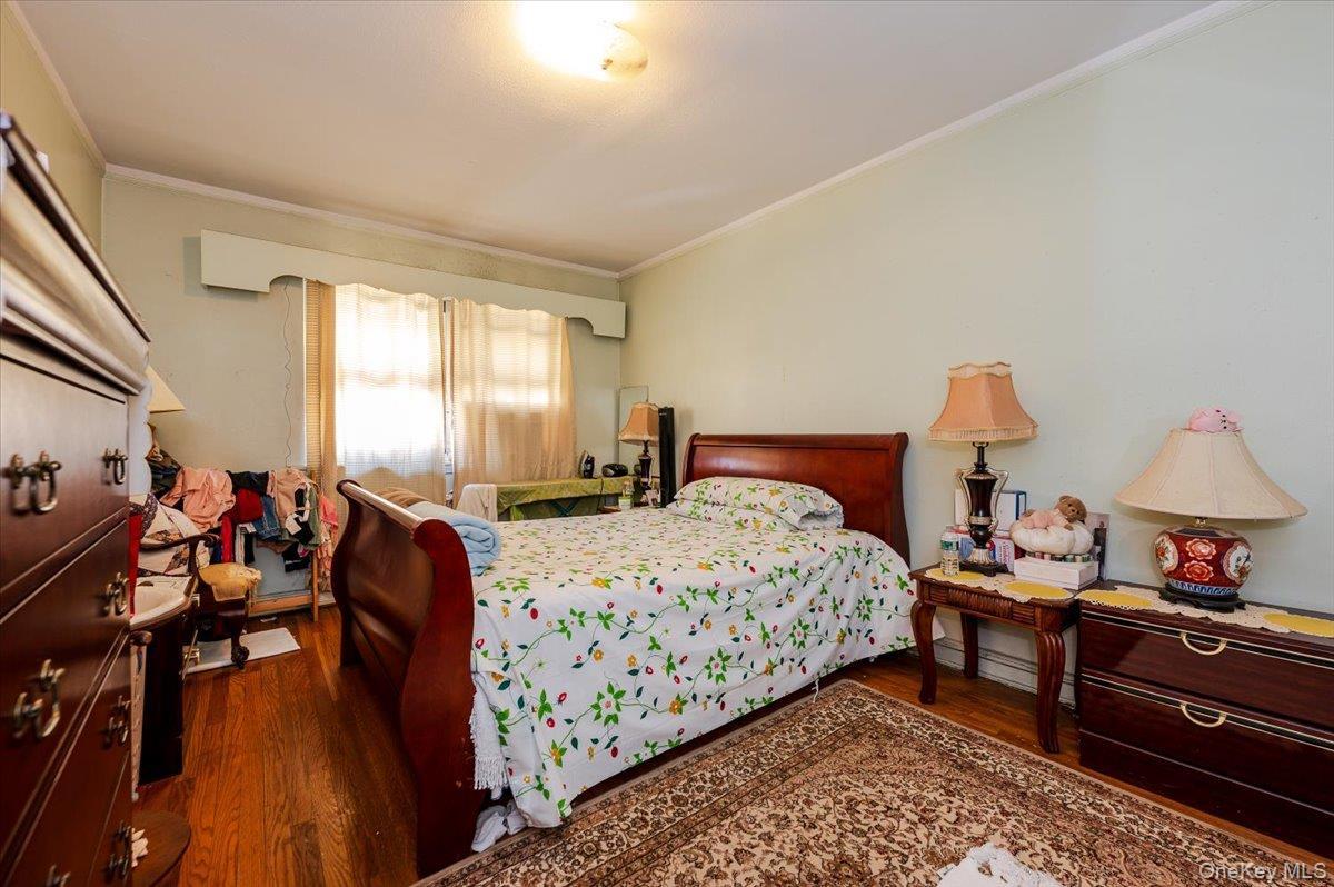 Single Family Grenada Bronx, NY 10466, MLS-913325-10