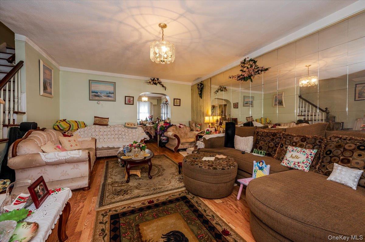 Single Family Grenada Bronx, NY 10466, MLS-913325-5