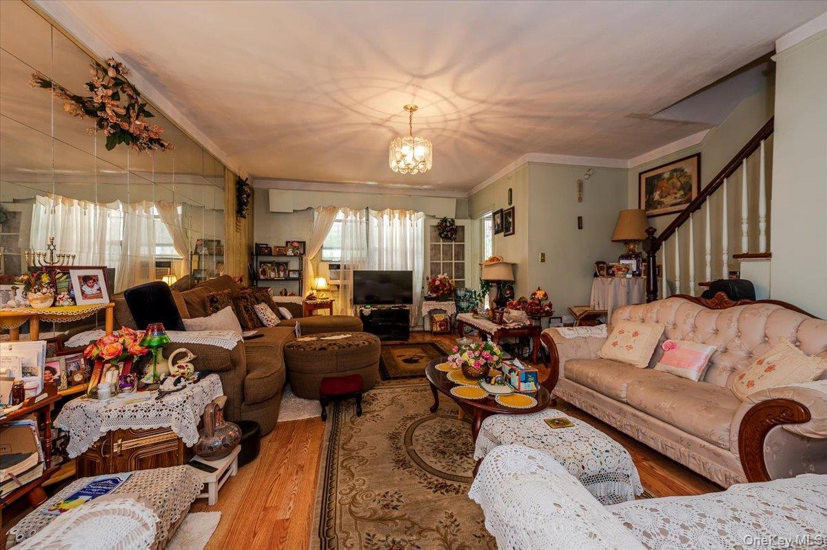 Single Family Grenada Bronx, NY 10466, MLS-913325-6