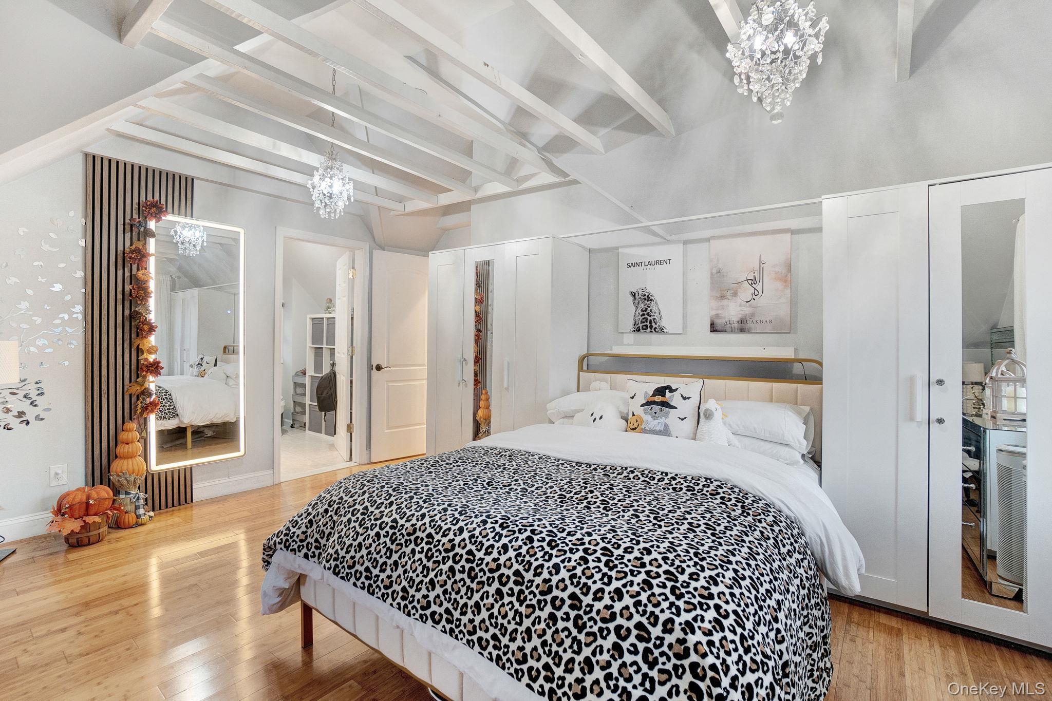 Single Family Hoffman  Nassau County, NY 11580, MLS-913329-22