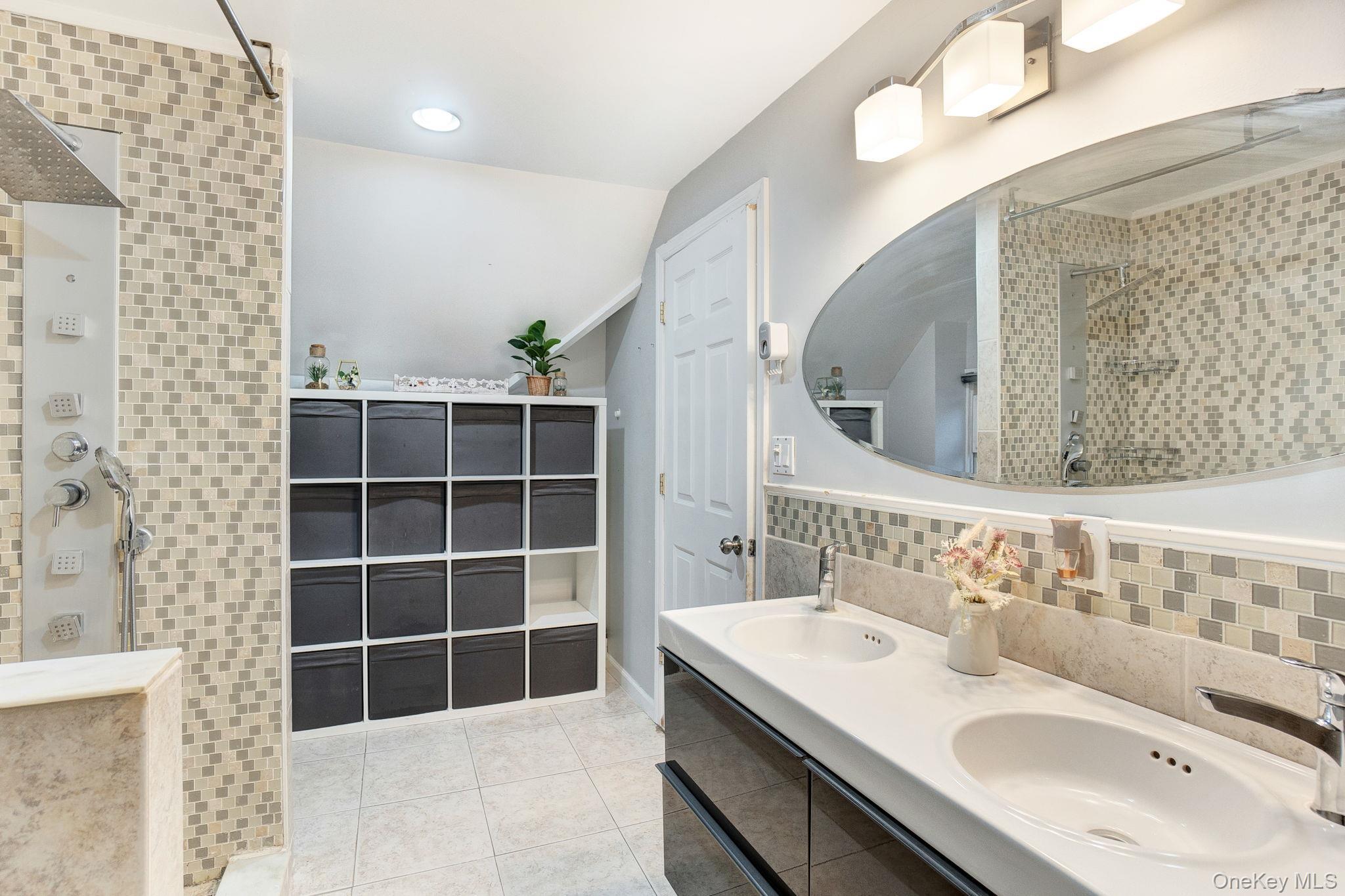 Single Family Hoffman  Nassau County, NY 11580, MLS-913329-24