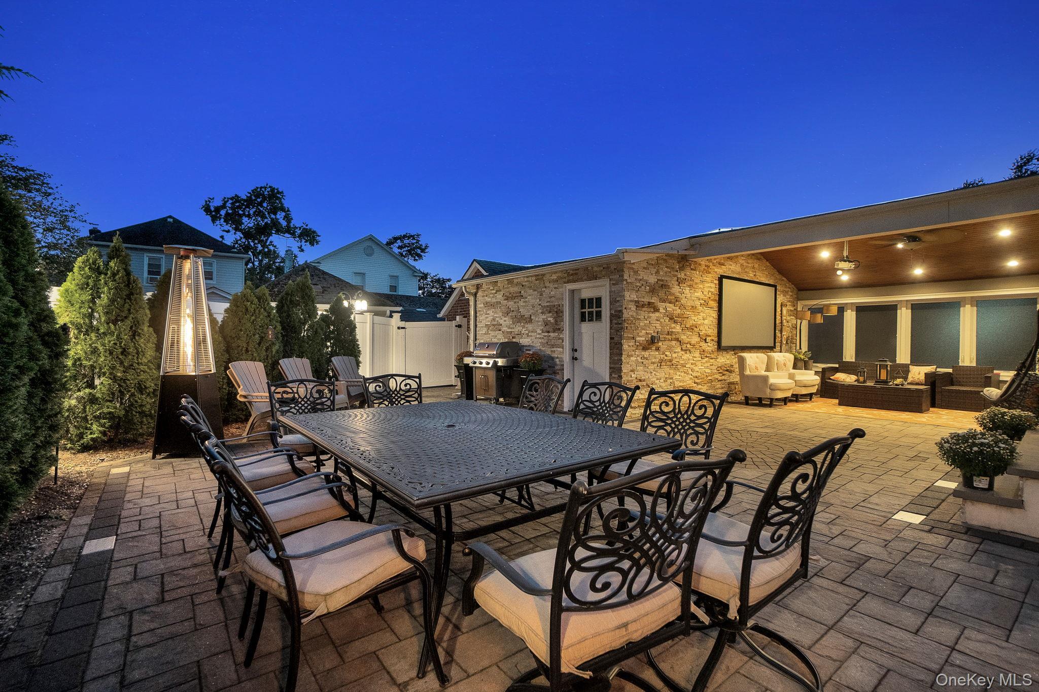 Single Family Hoffman  Nassau County, NY 11580, MLS-913329-36