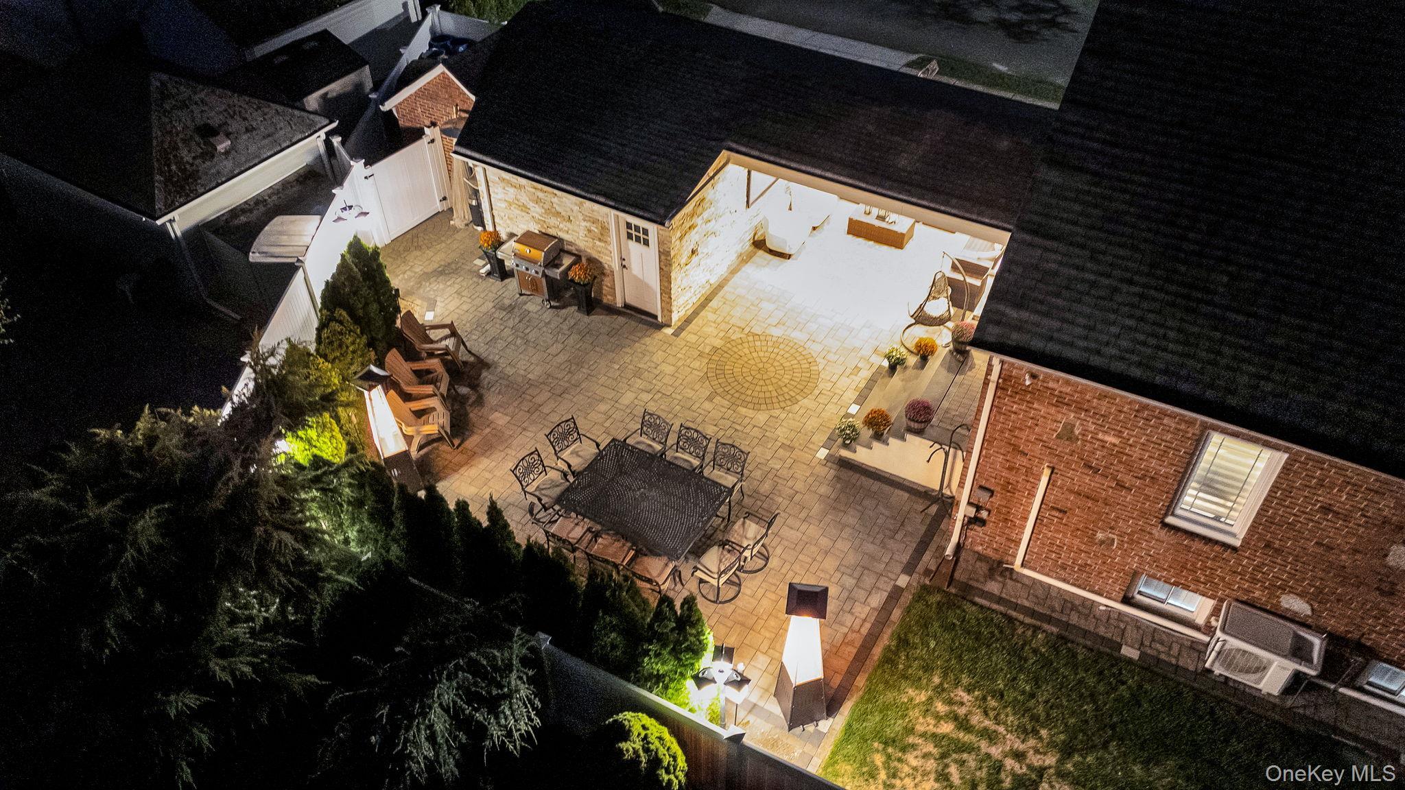 Single Family Hoffman  Nassau County, NY 11580, MLS-913329-43