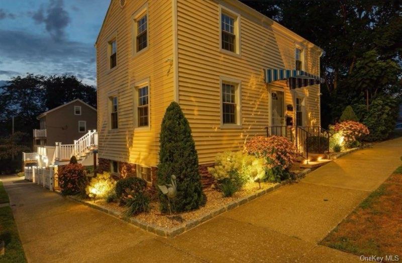 Single Family Albany Dutchess County, NY 12601, MLS-913334-2