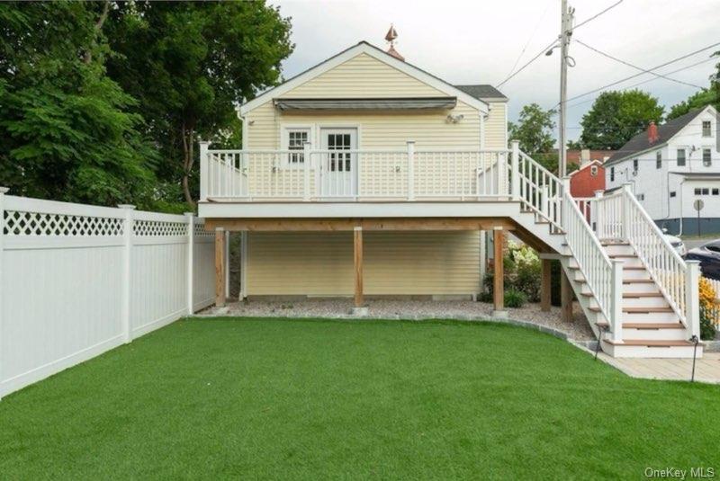 Single Family Albany Dutchess County, NY 12601, MLS-913334-3