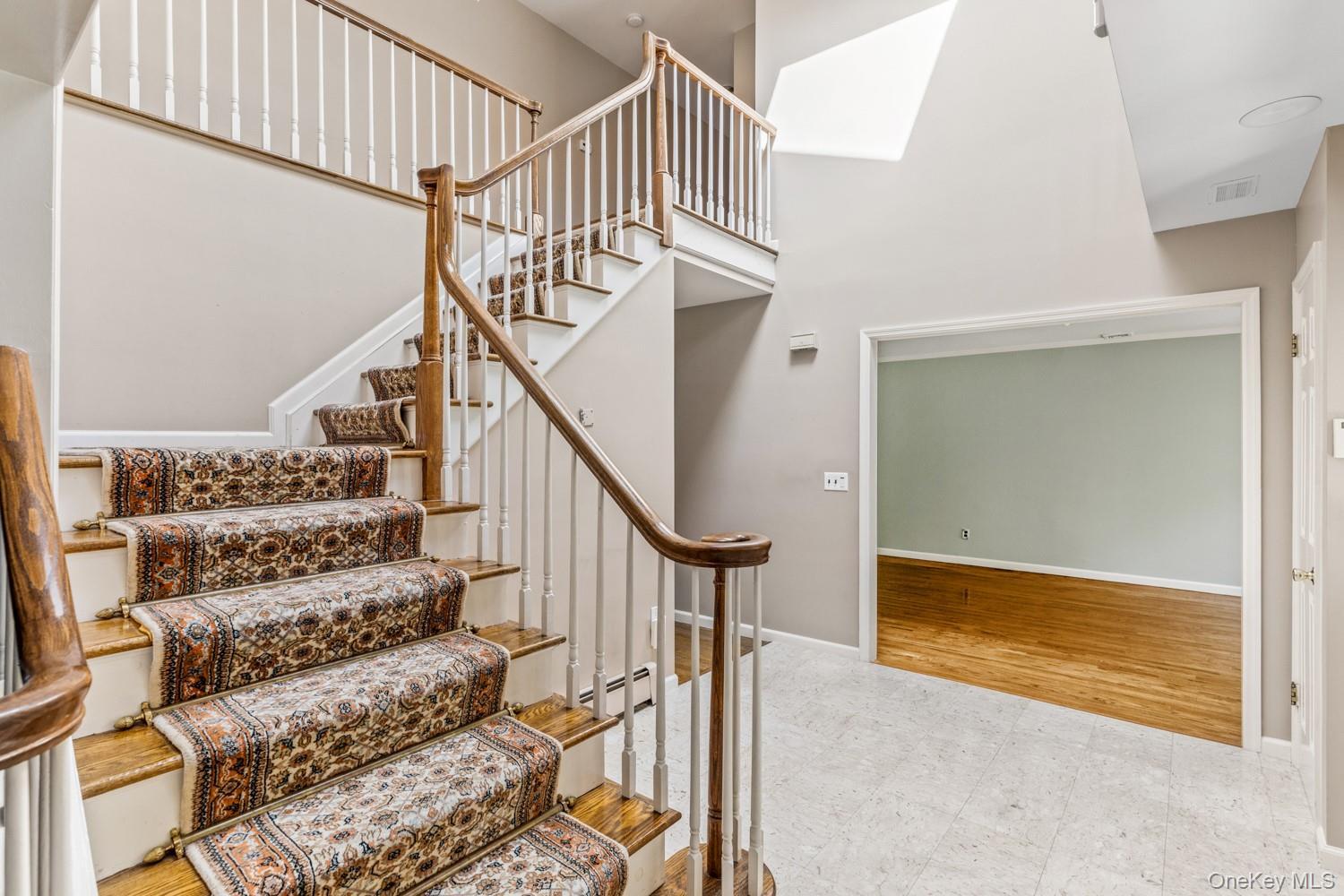 Single Family North Nassau County, NY 11030, MLS-913339-3