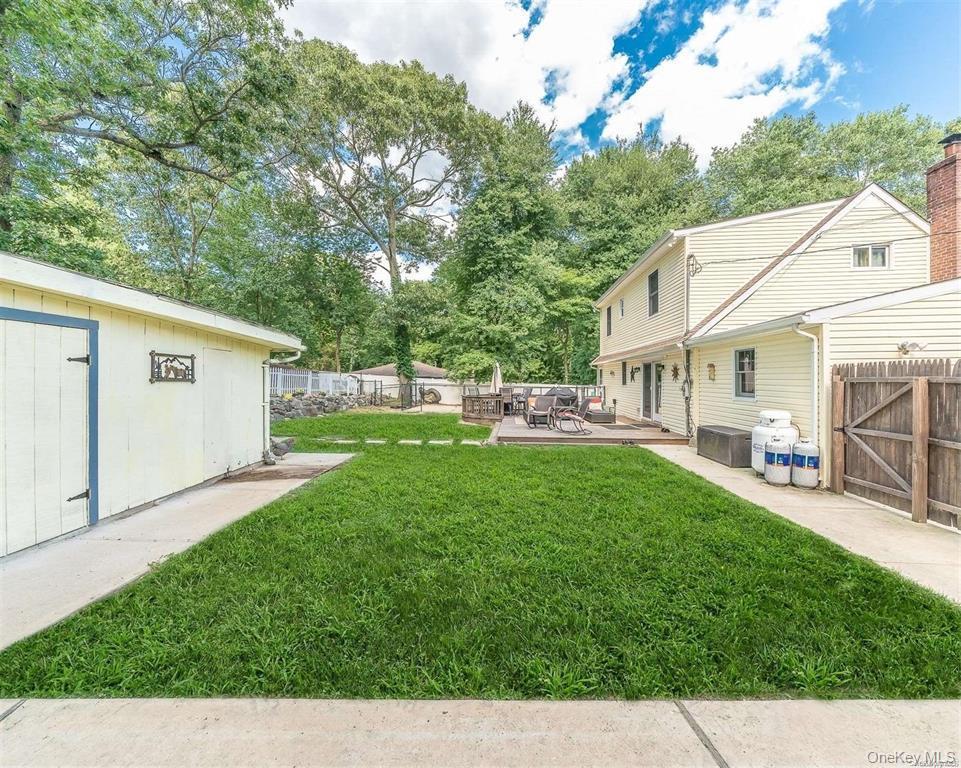 Single Family Croft  Suffolk County, NY 11787, MLS-913350-6