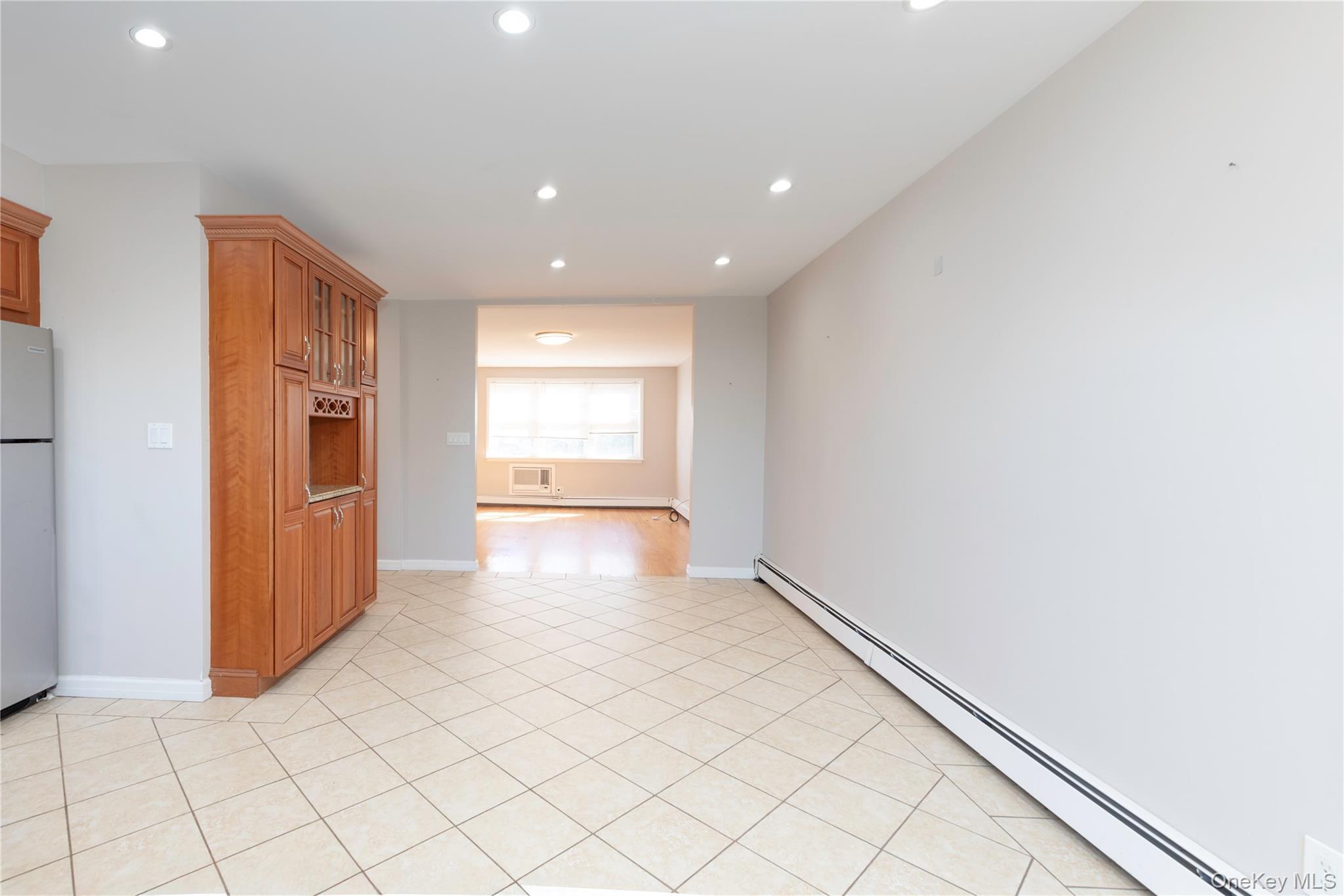 Single Family Ditmars Bronx, NY 10464, MLS-913352-10