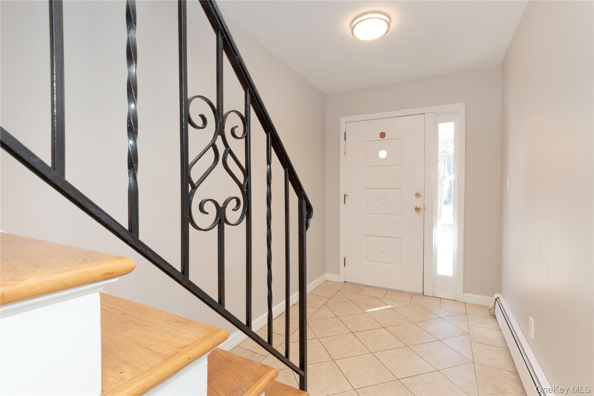 Single Family Ditmars Bronx, NY 10464, MLS-913352-2