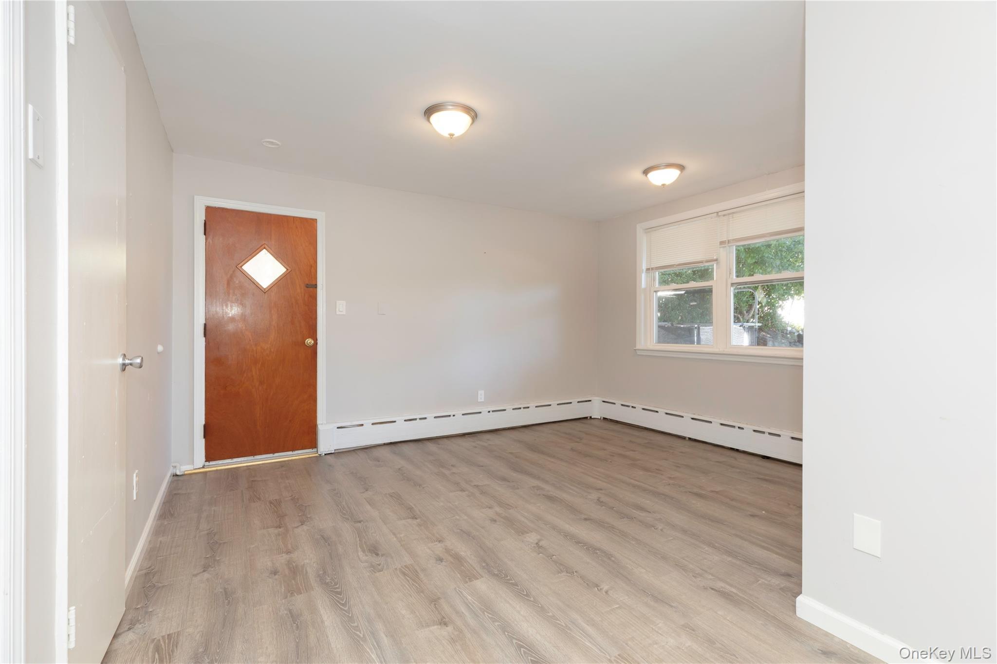 Single Family Ditmars Bronx, NY 10464, MLS-913352-3