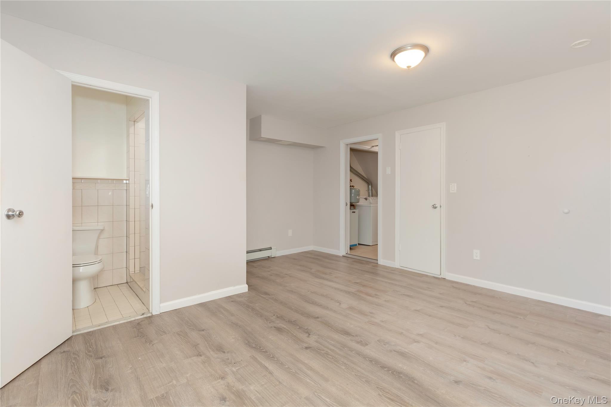 Single Family Ditmars Bronx, NY 10464, MLS-913352-4