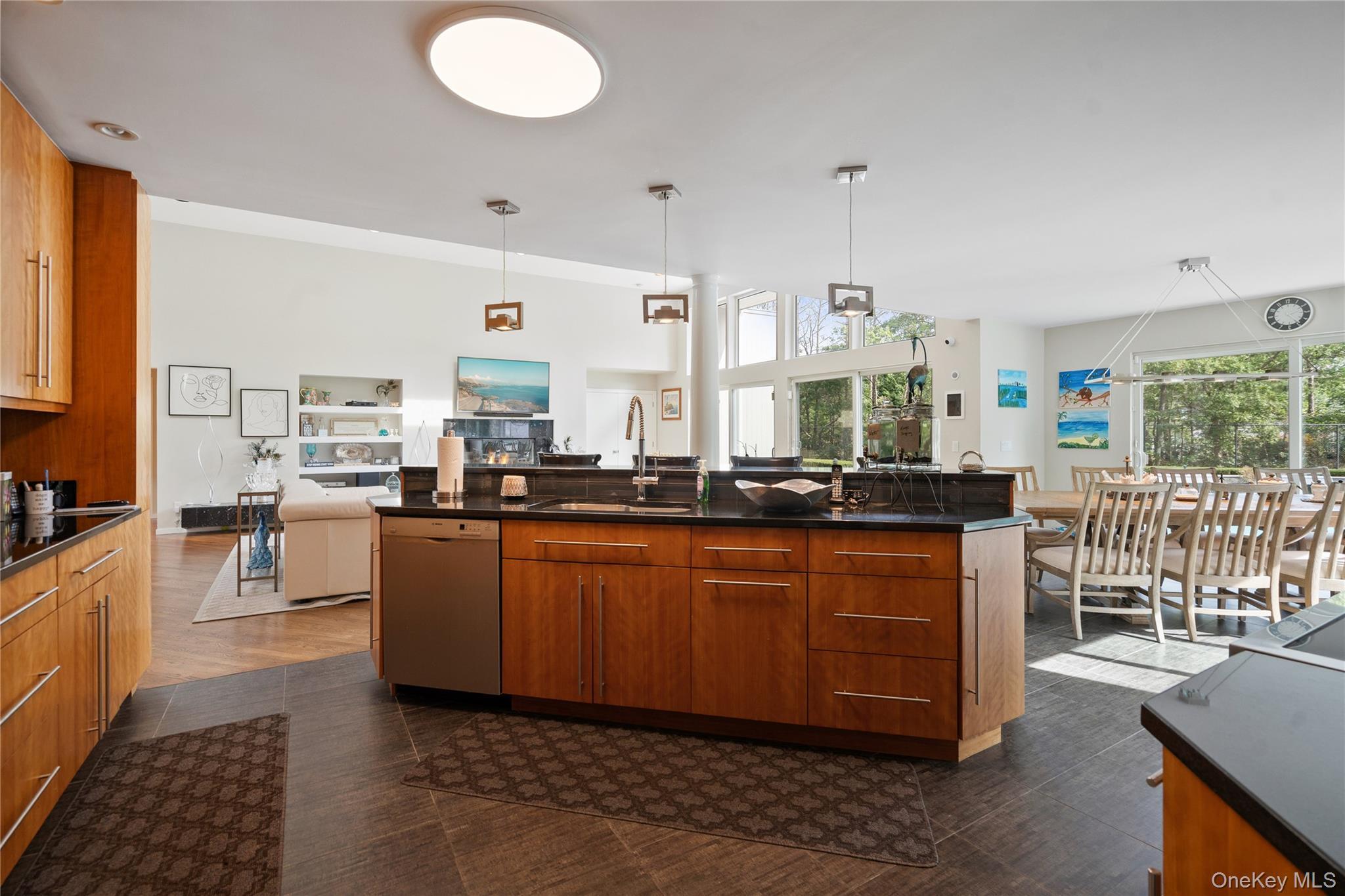 Single Family Peacock Suffolk County, NY 11942, MLS-913359-11