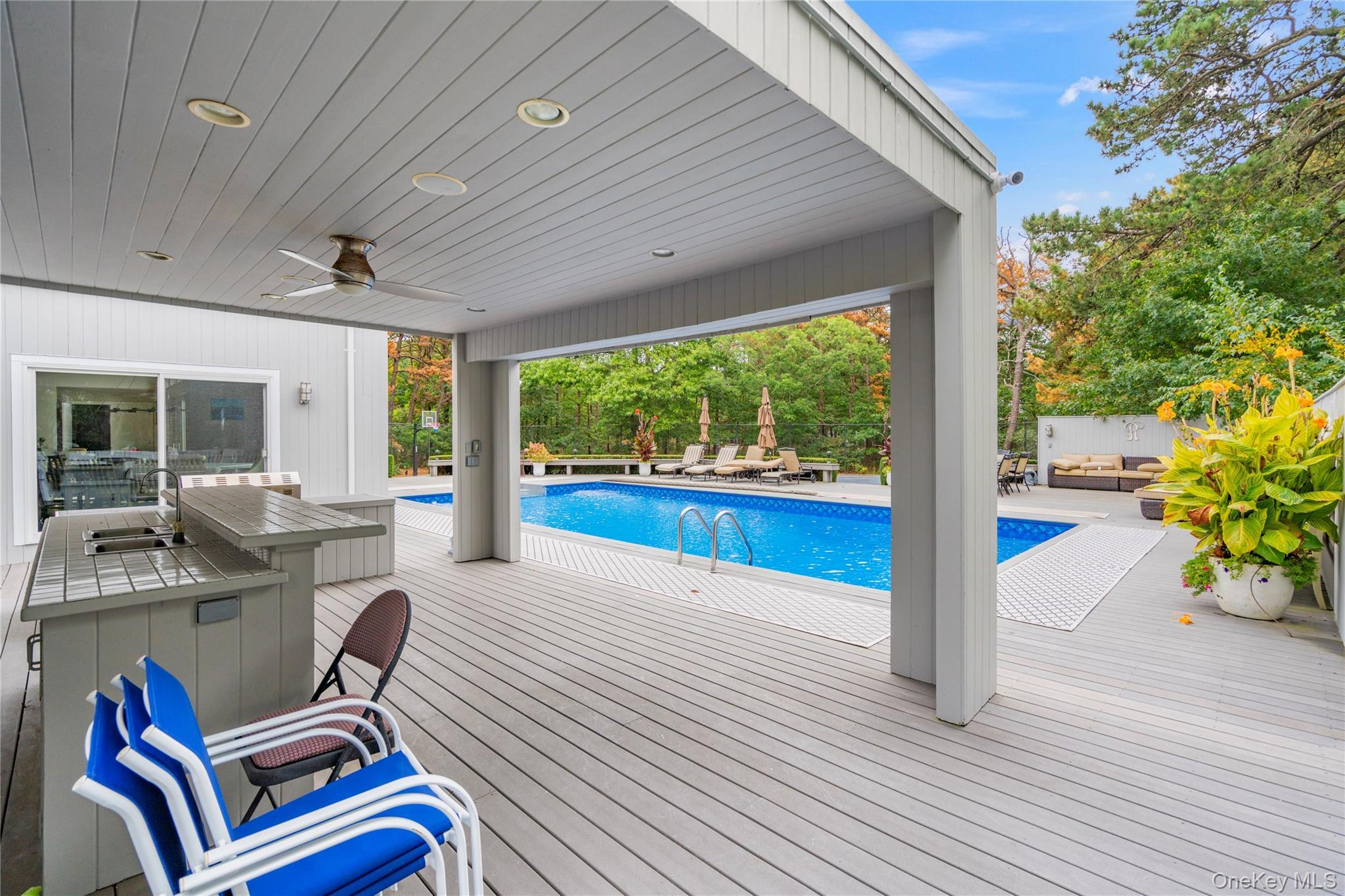 Single Family Peacock Suffolk County, NY 11942, MLS-913359-29