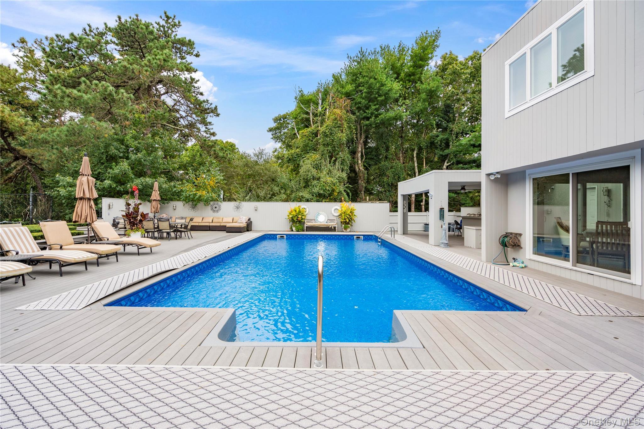 Single Family Peacock Suffolk County, NY 11942, MLS-913359-31