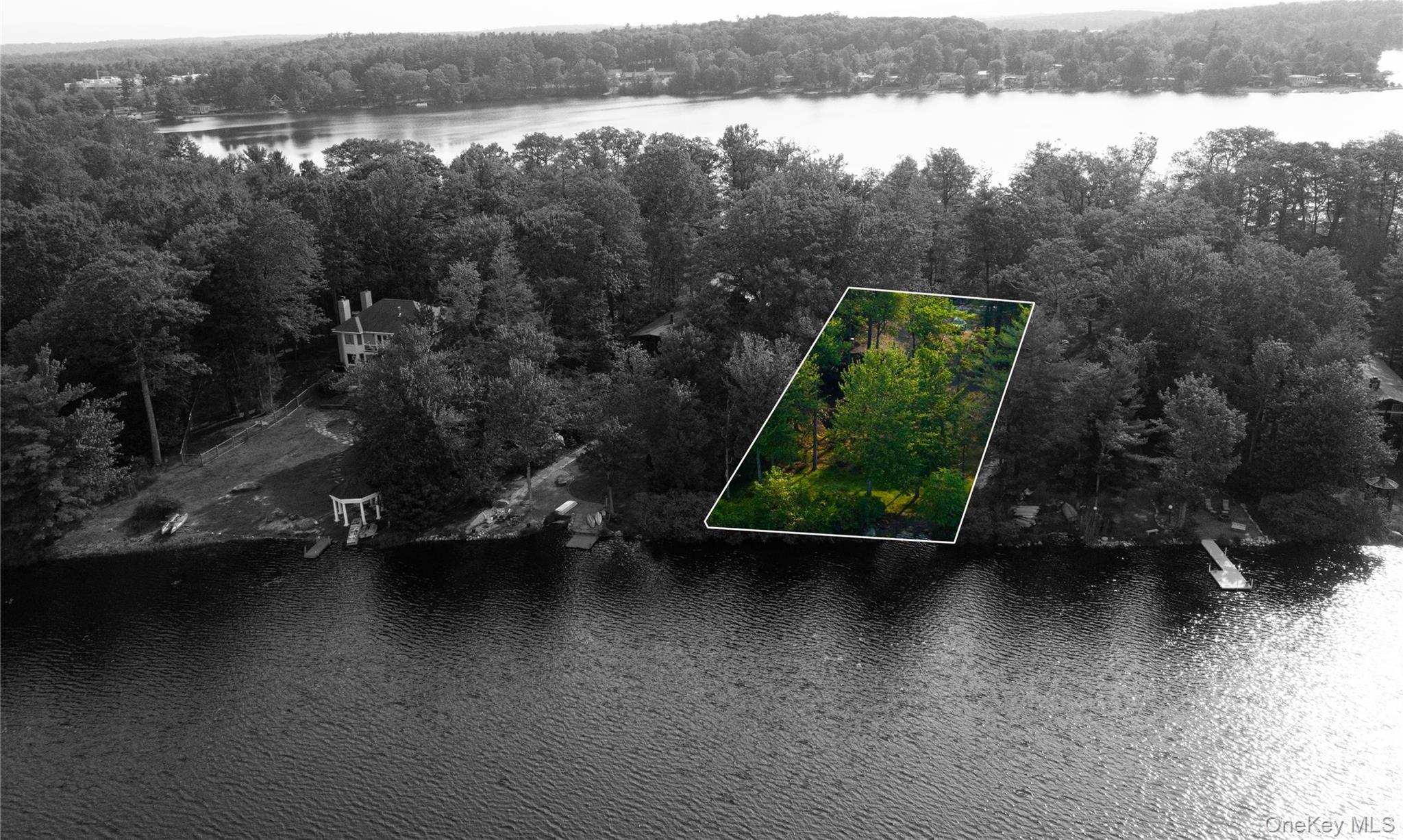 Single Family Lake Shore  Sullivan County, NY 12775, MLS-913378-6