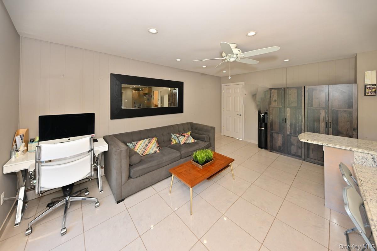 Single Family Deerwood Rockland County, NY 10977, MLS-913379-21