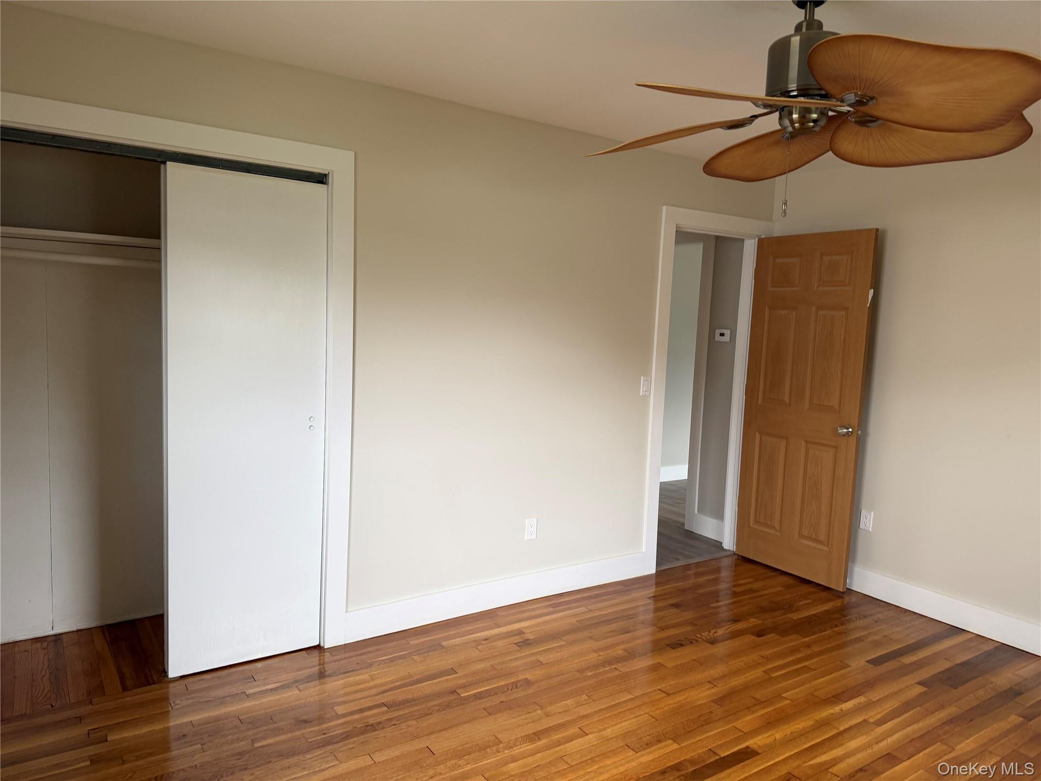 Single Family Taca  Suffolk County, NY 11729, MLS-913383-11