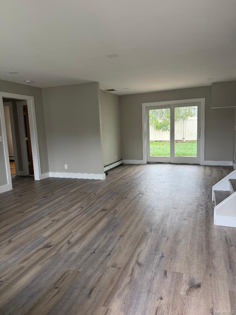 Single Family Taca  Suffolk County, NY 11729, MLS-913383-5