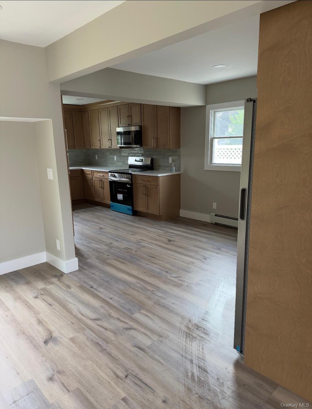 Single Family Taca  Suffolk County, NY 11729, MLS-913383-8