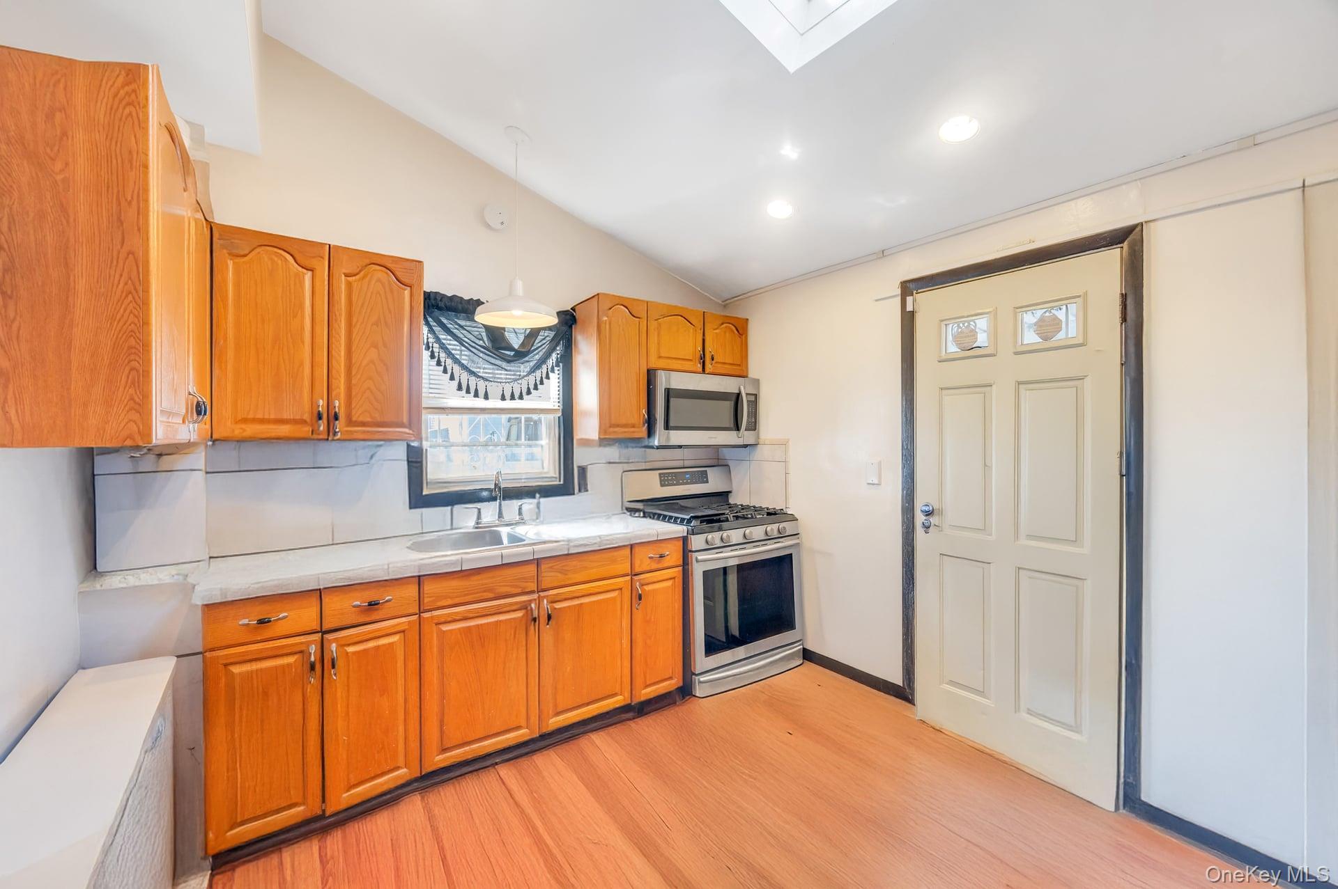 Single Family 178th  Queens, NY 11434, MLS-913384-15