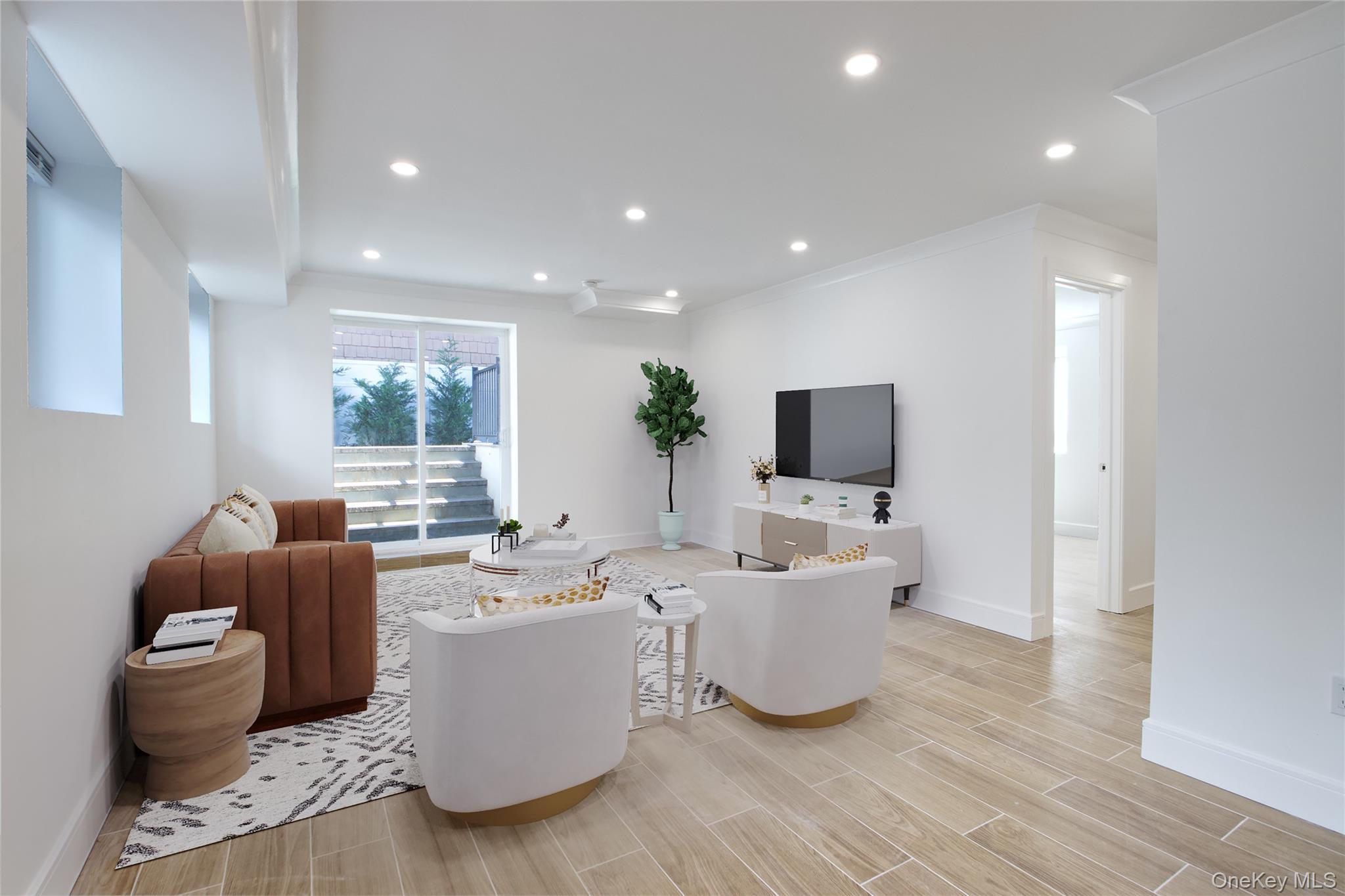 Single Family Linwood Nassau County, NY 11050, MLS-913394-11