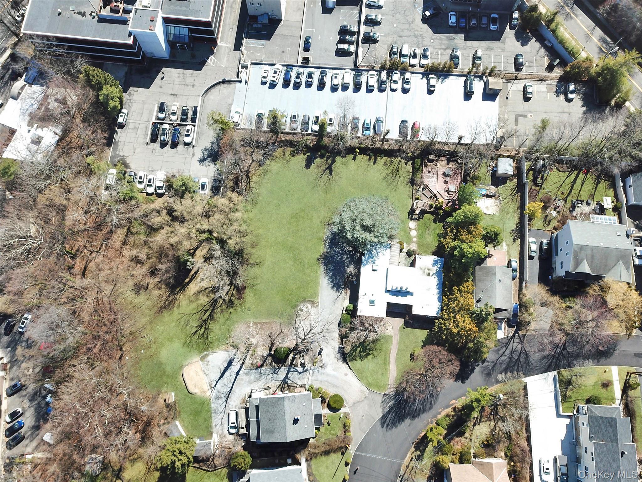 Single Family Valley View Nassau County, NY 11021, MLS-913408-17