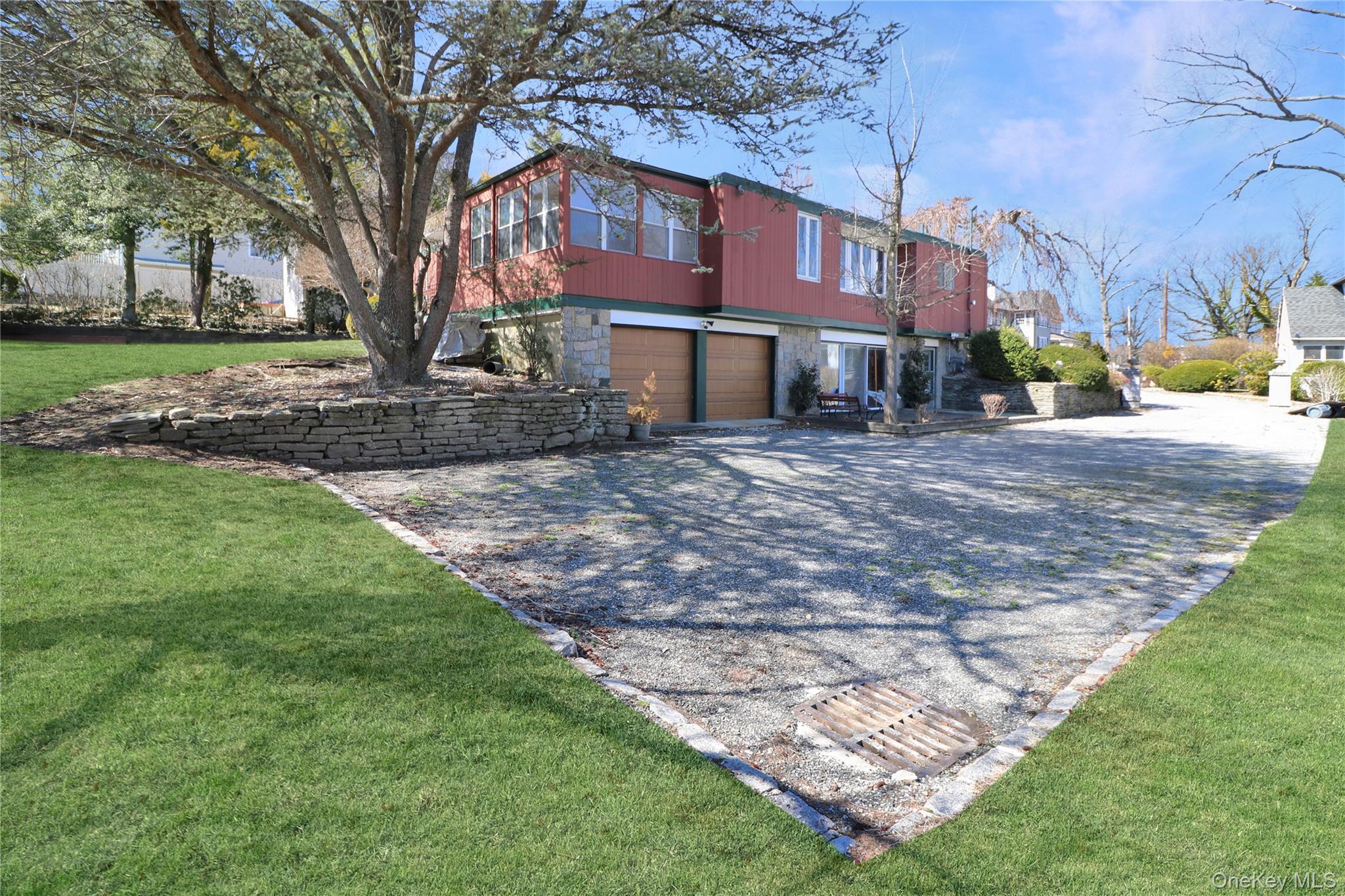 Single Family Valley View Nassau County, NY 11021, MLS-913408-6