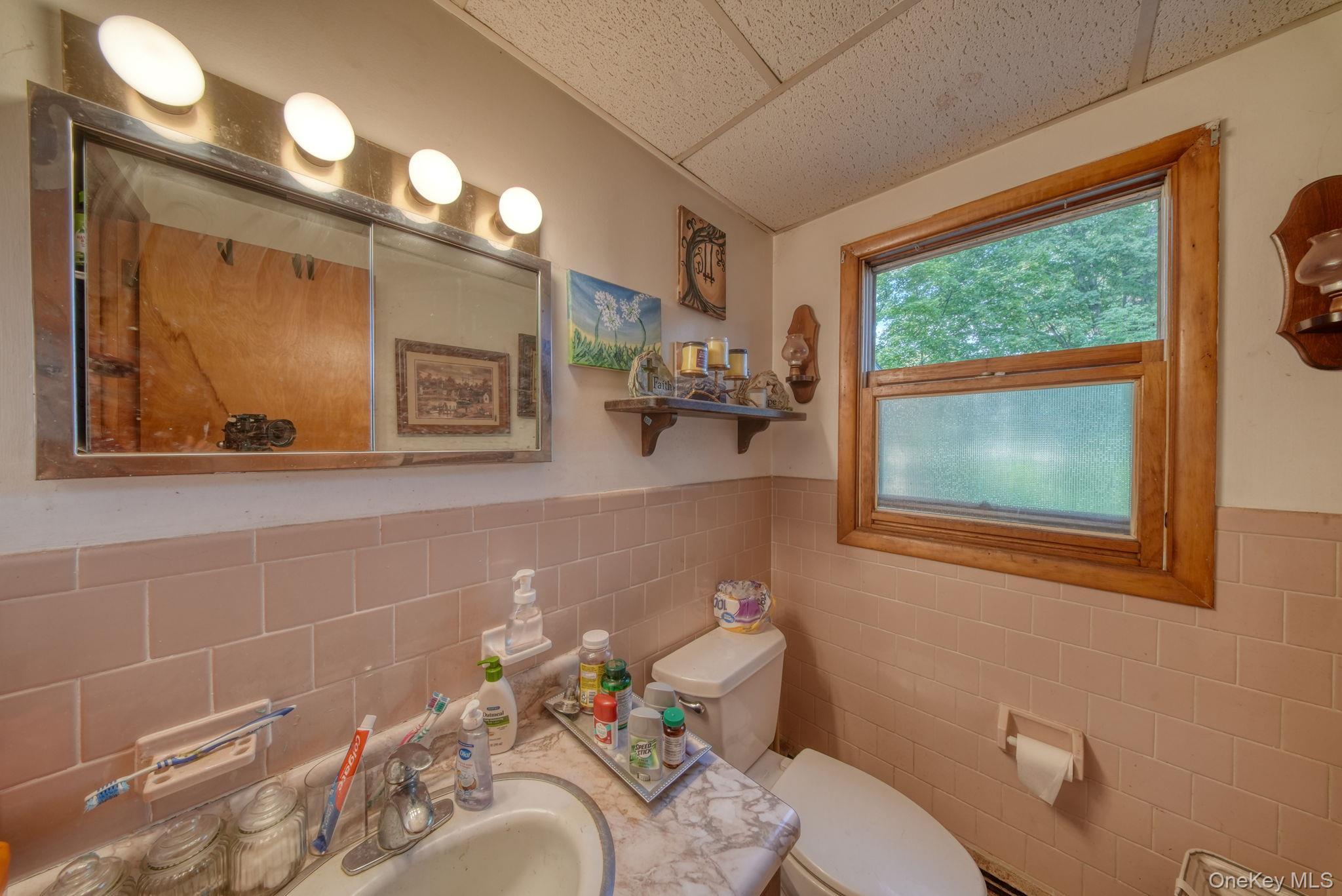 Single Family Charles  Orange County, NY 12549, MLS-913420-8