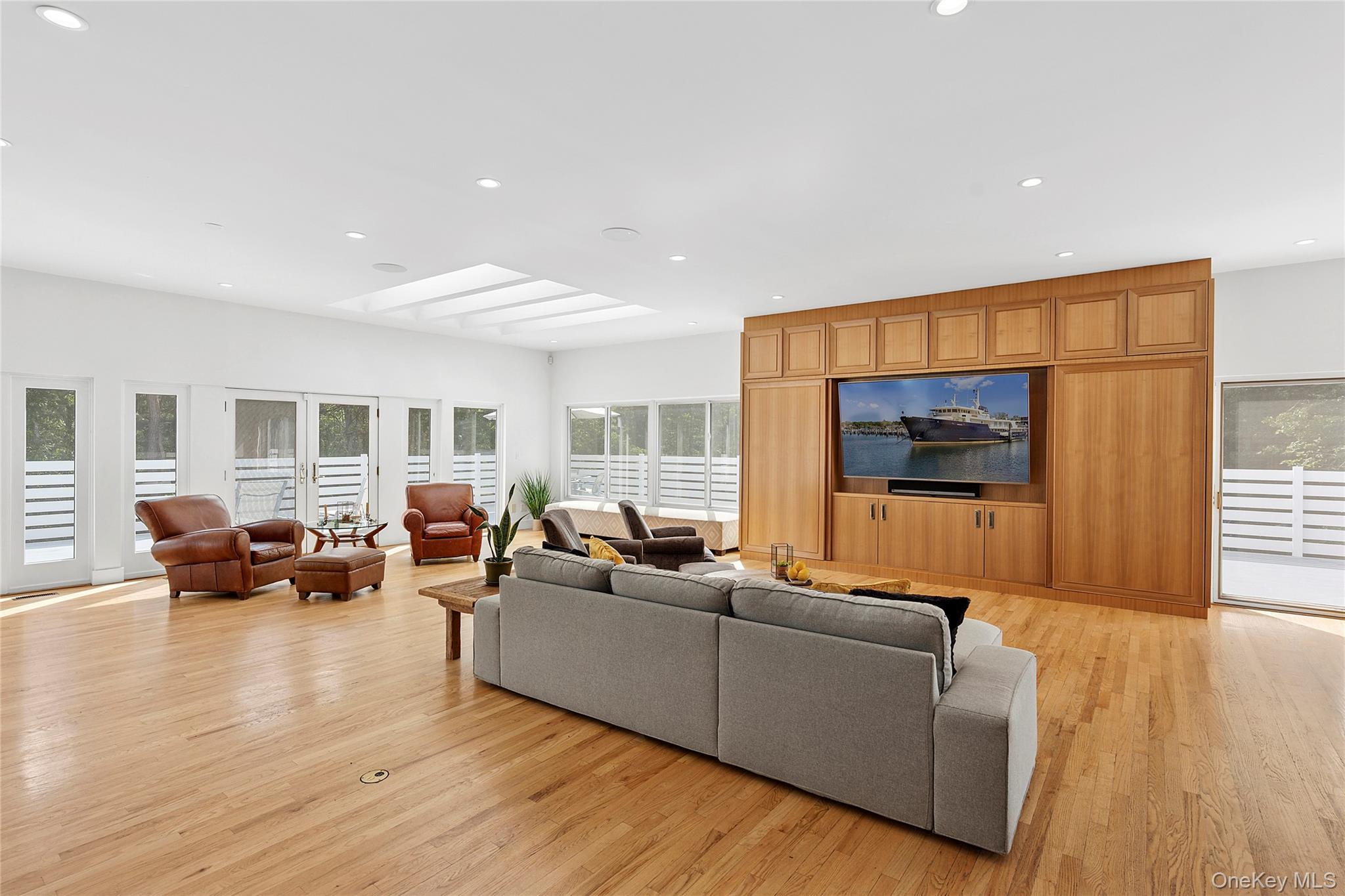 Single Family Two Holes Of Water Suffolk County, NY 11937, MLS-913434-9