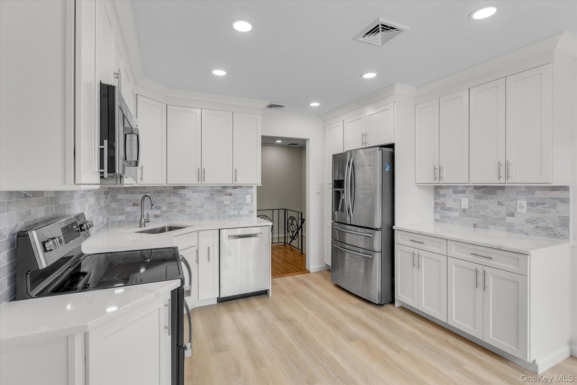 Single Family Salem  Suffolk County, NY 11788, MLS-913437-11