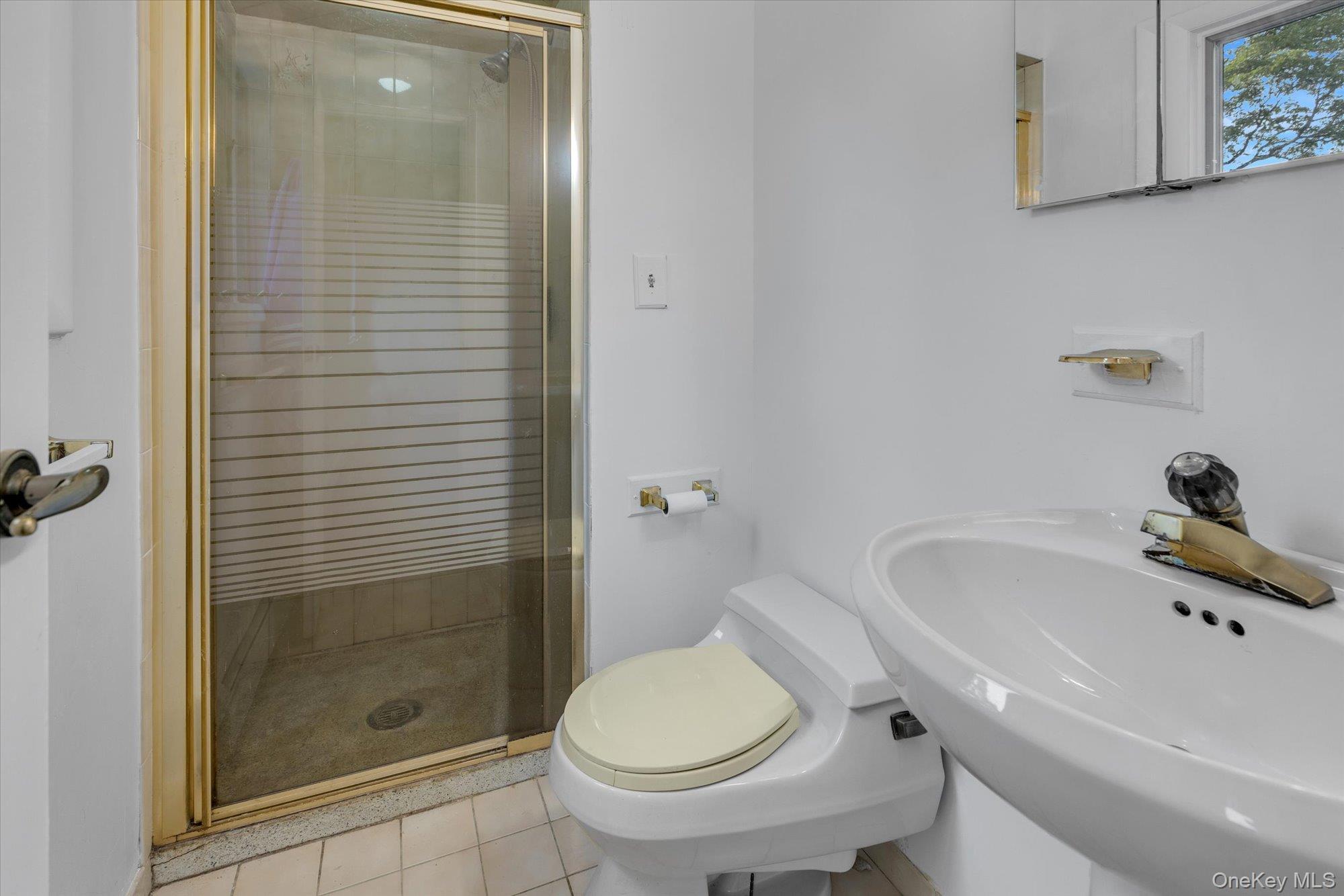 Single Family Salem  Suffolk County, NY 11788, MLS-913437-14