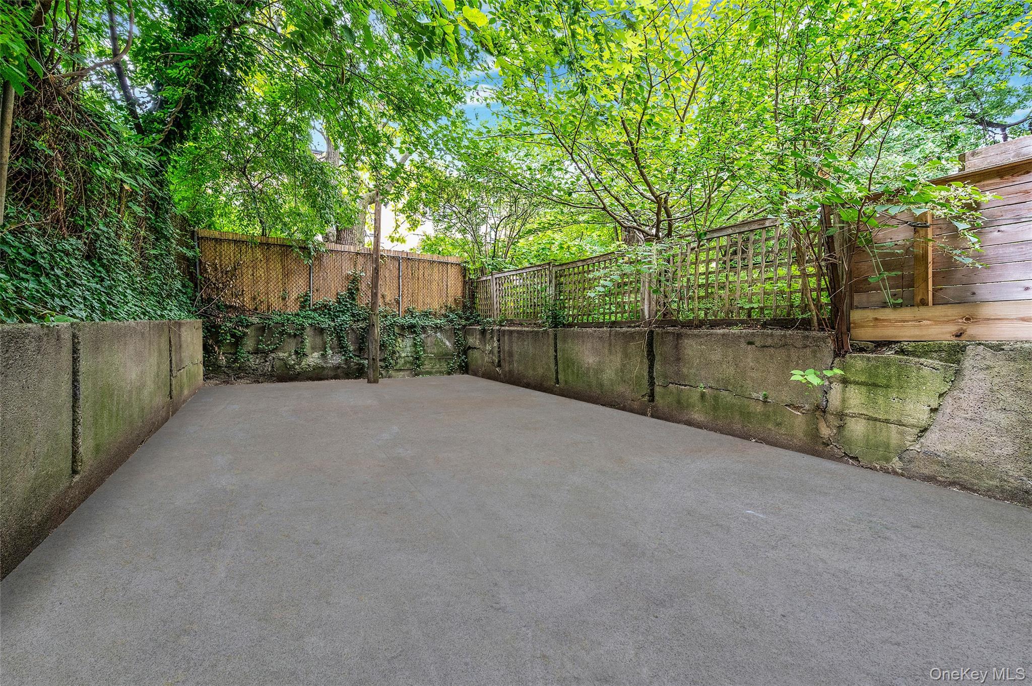 Commercial Sale Bergen  Brooklyn, NY 11217, MLS-913438-38