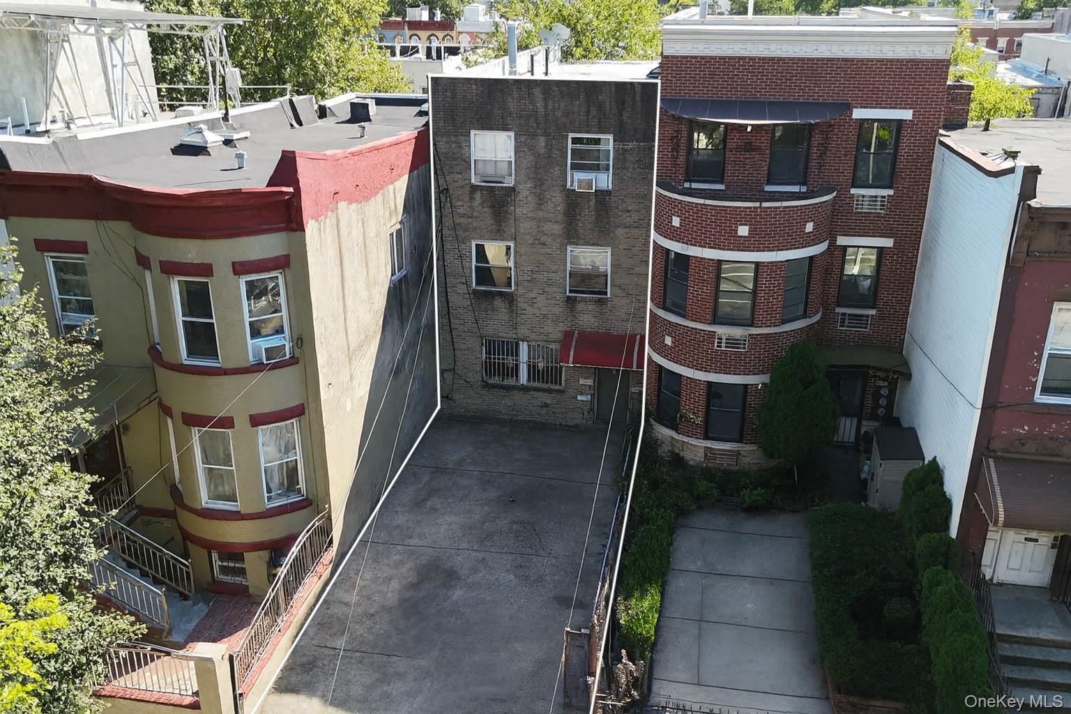 Single Family Saint Marks Brooklyn, NY 11233, MLS-913467-7