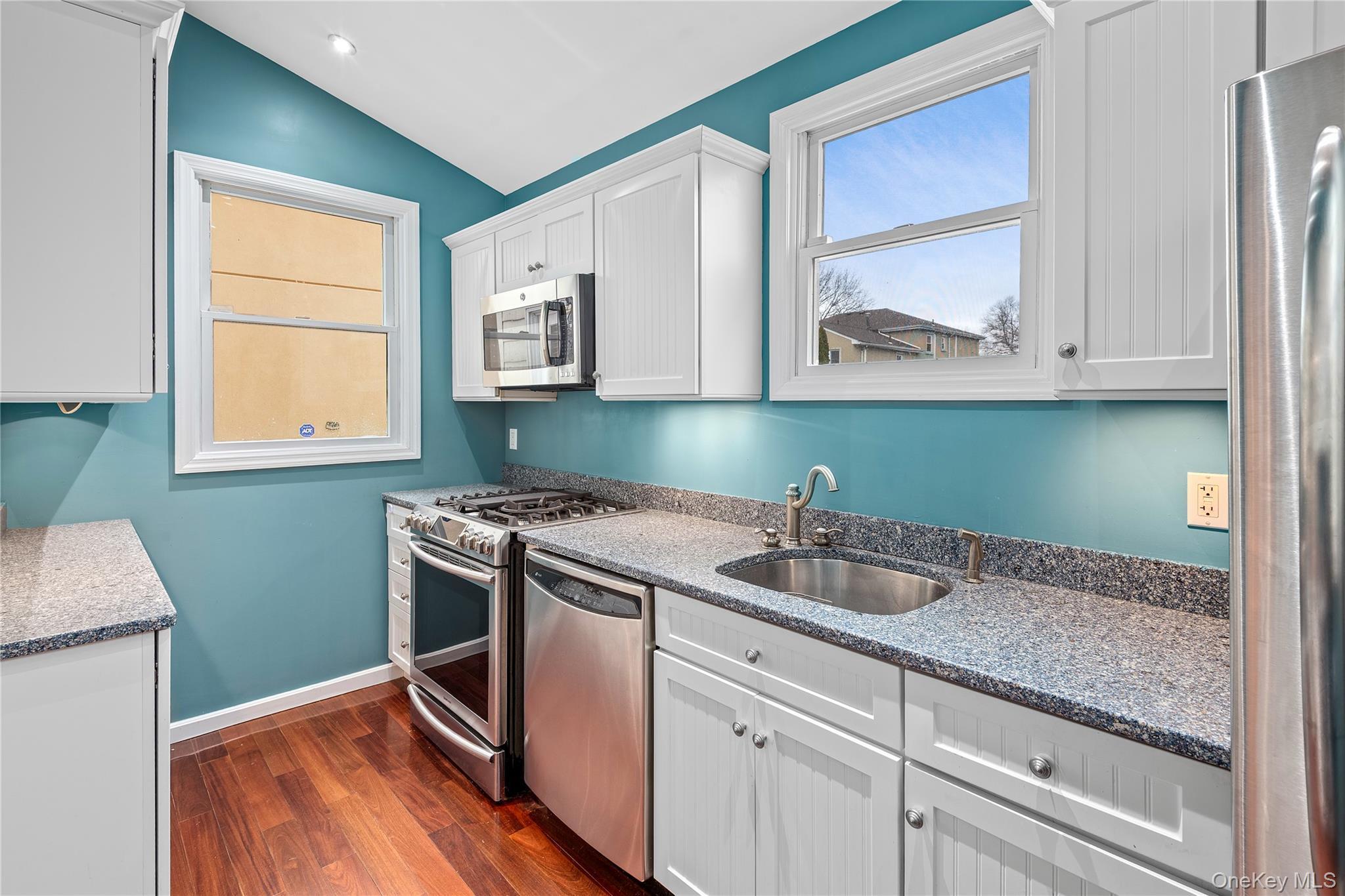 Single Family Aubrey  Queens, NY 11385, MLS-913481-24