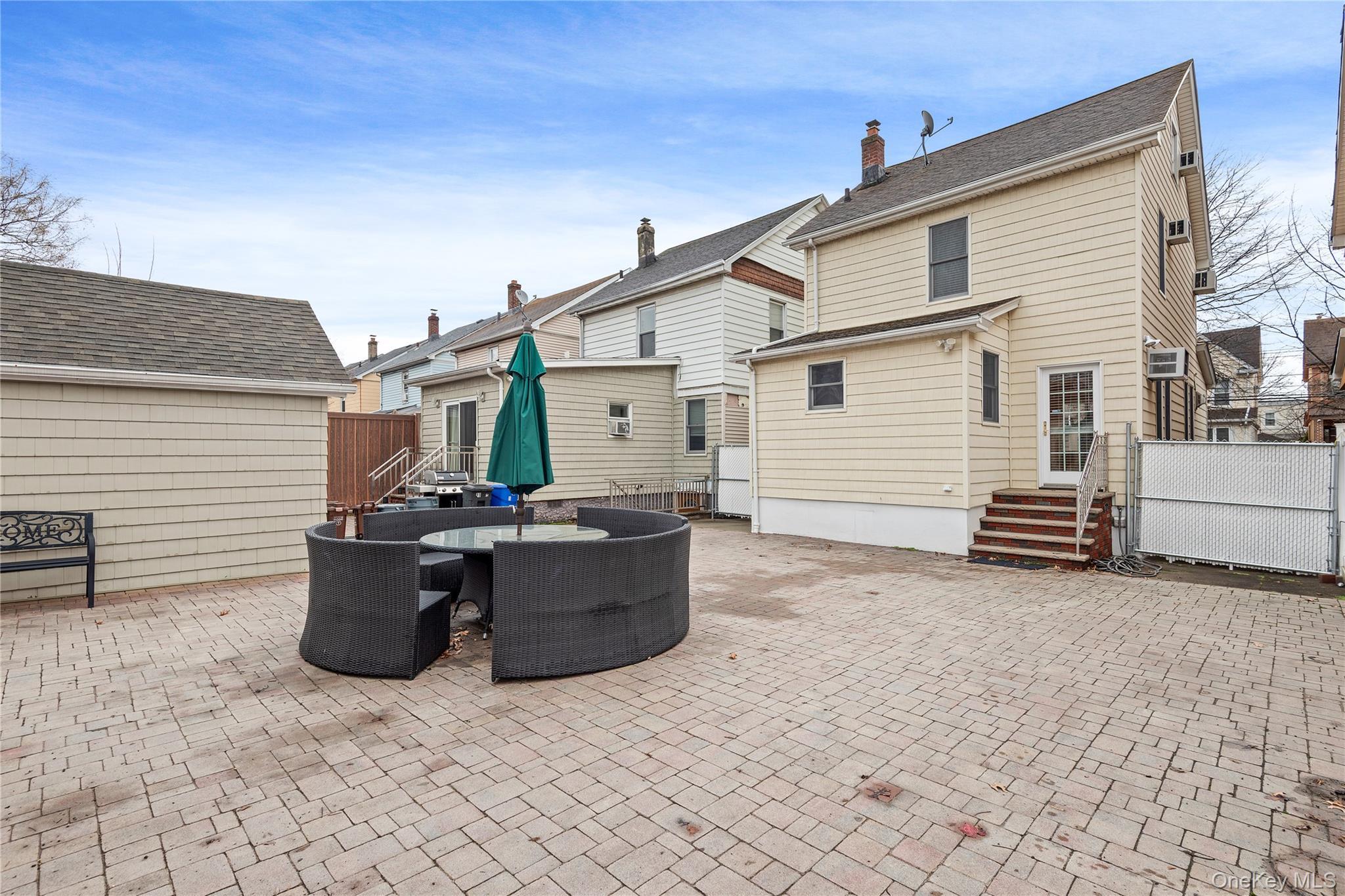 Single Family Aubrey  Queens, NY 11385, MLS-913481-3